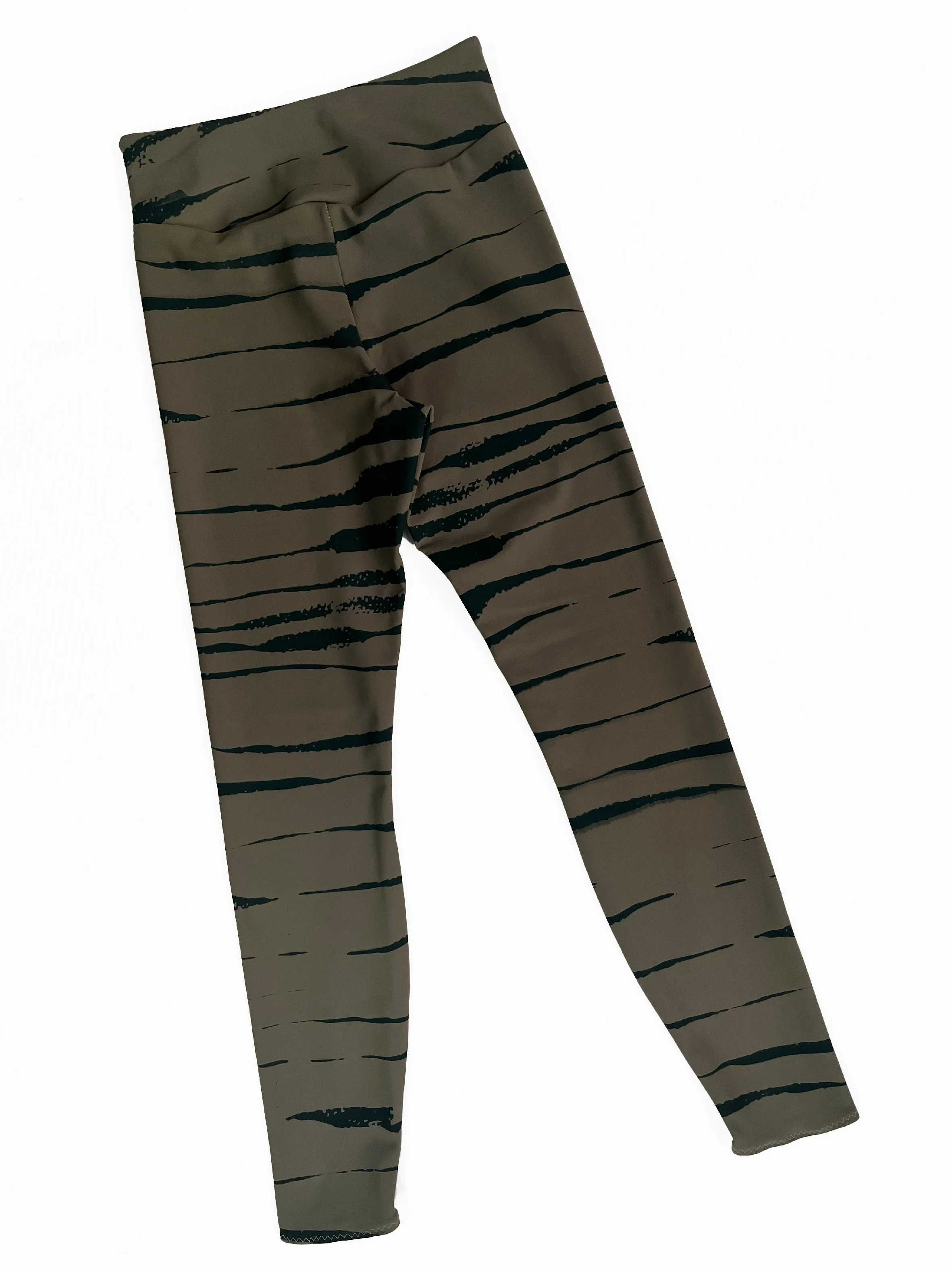 stripe chiaro leggins back.jpg
