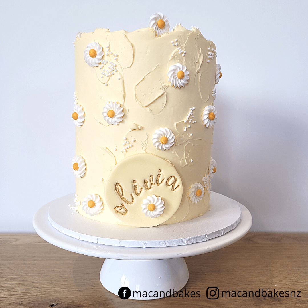 Daisy Cake — Custom Cakes Mac and Bakes Papamoa