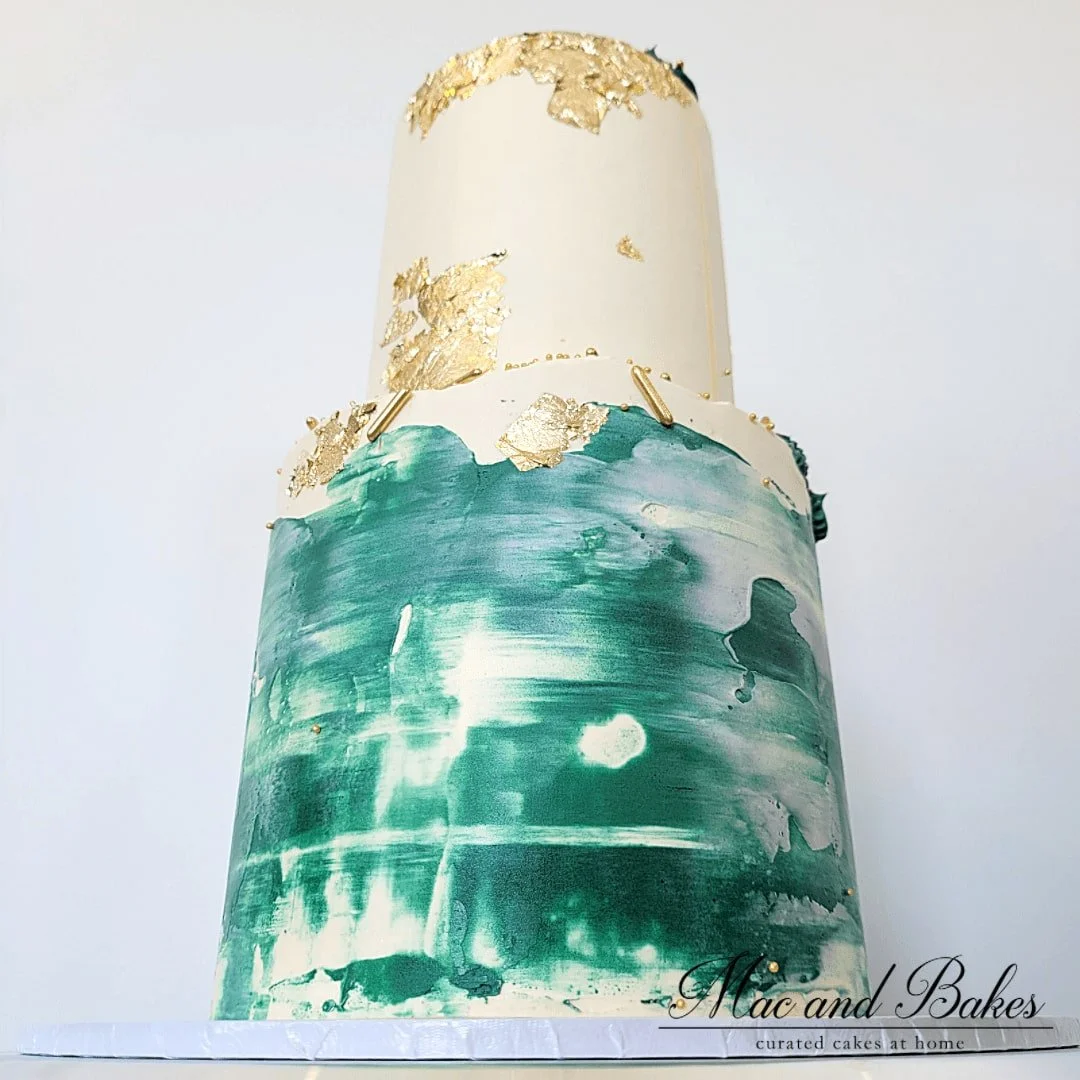 Emerald 2tier Wedding Cake — Custom Cakes Mac and Bakes Papamoa