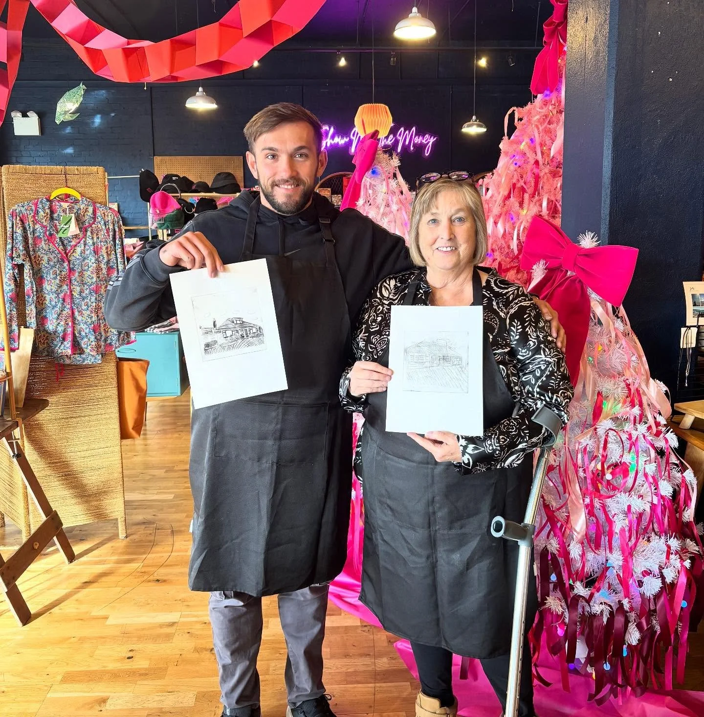 What a lovely morning of printmaking at @thearcbedford with the sweetest customers💕

Have a specific date in mind and want to try printmaking for yourself? Message me directly to request a private workshop! (I can even come to you)

✨