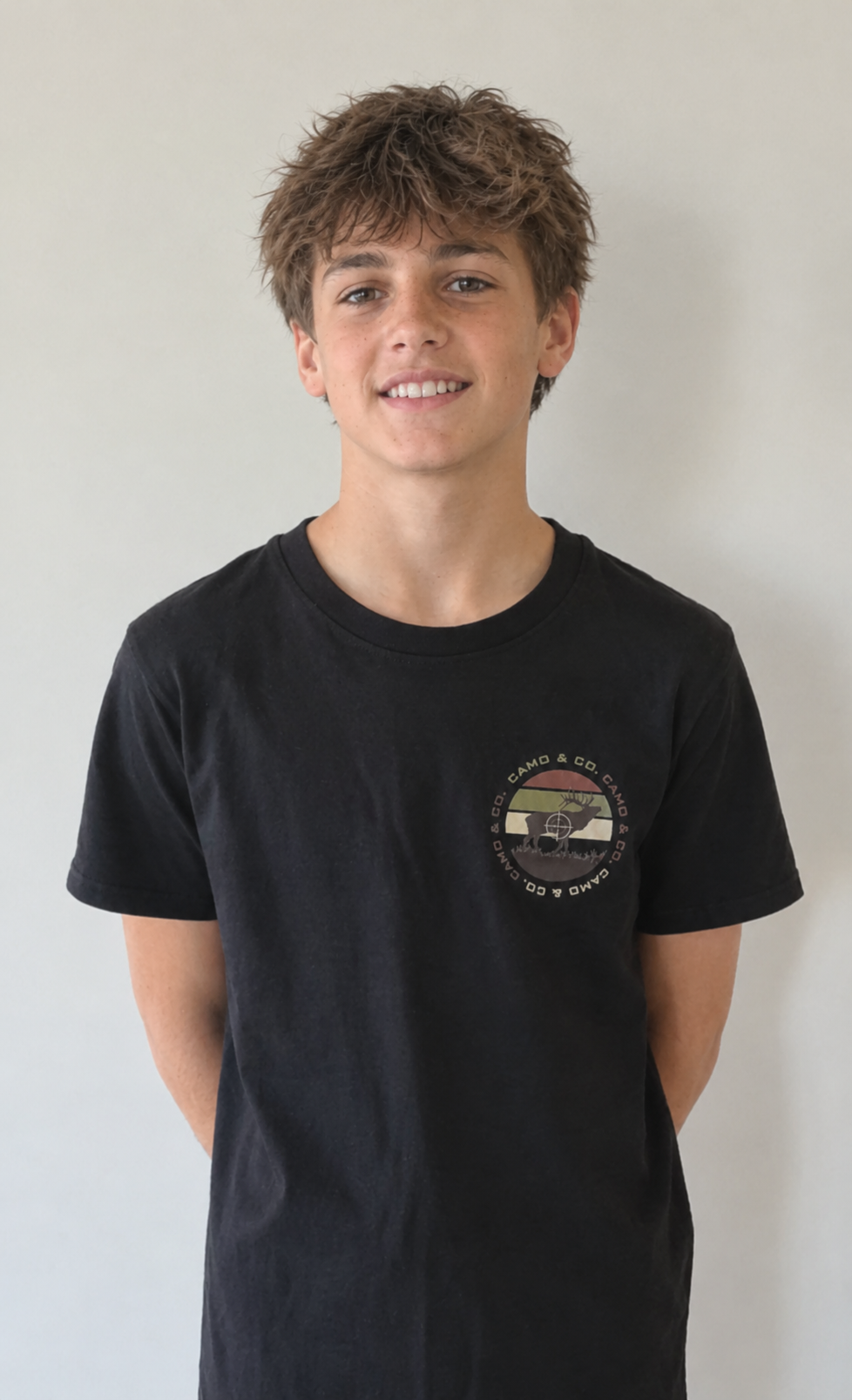 Kids CAMO & CO. elk logo tee