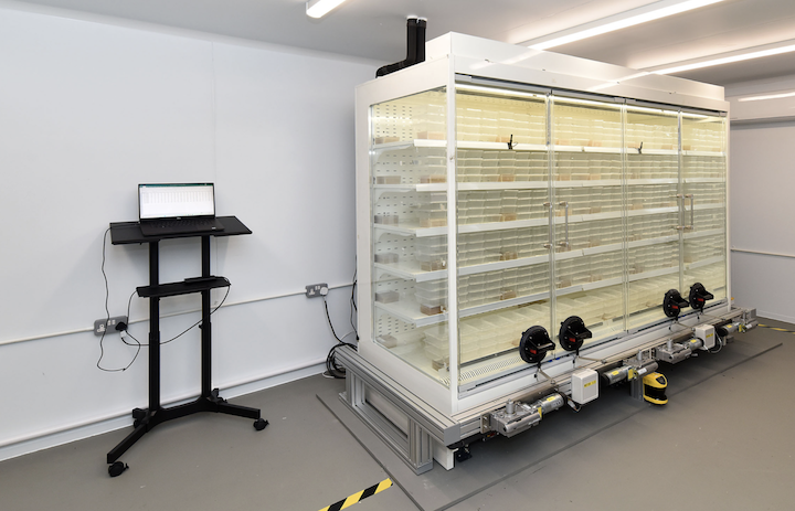Fridge doors – how much energy do they really save?
