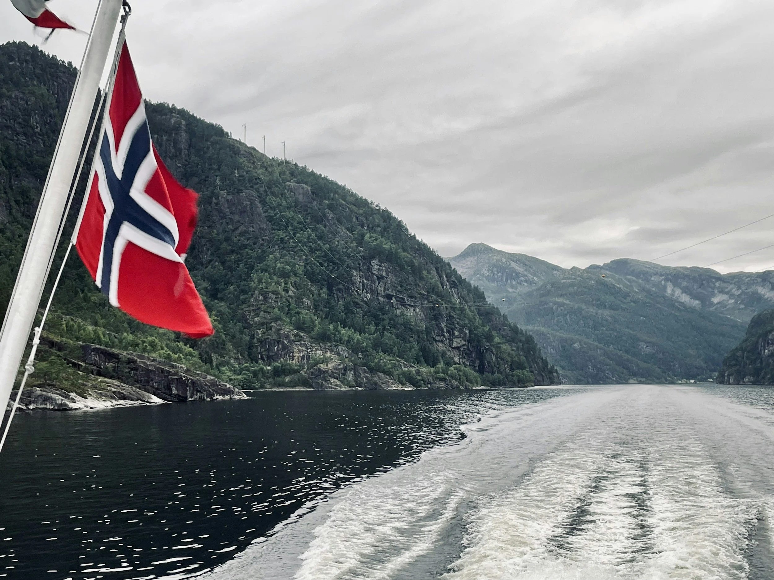 MINNEORD FOR KONG HARALD