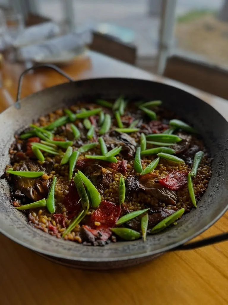 ⭐️STARTING TONIGHT!⭐️

We are welcoming chef Josh Elliott and his fantastic team from @qp_tapas to The Silo Cookhouse at The Horse Shoe Farm for a kitchen take over! Come join us and taste their delicious Spanish Tapas! Reservations recommended. 

#a