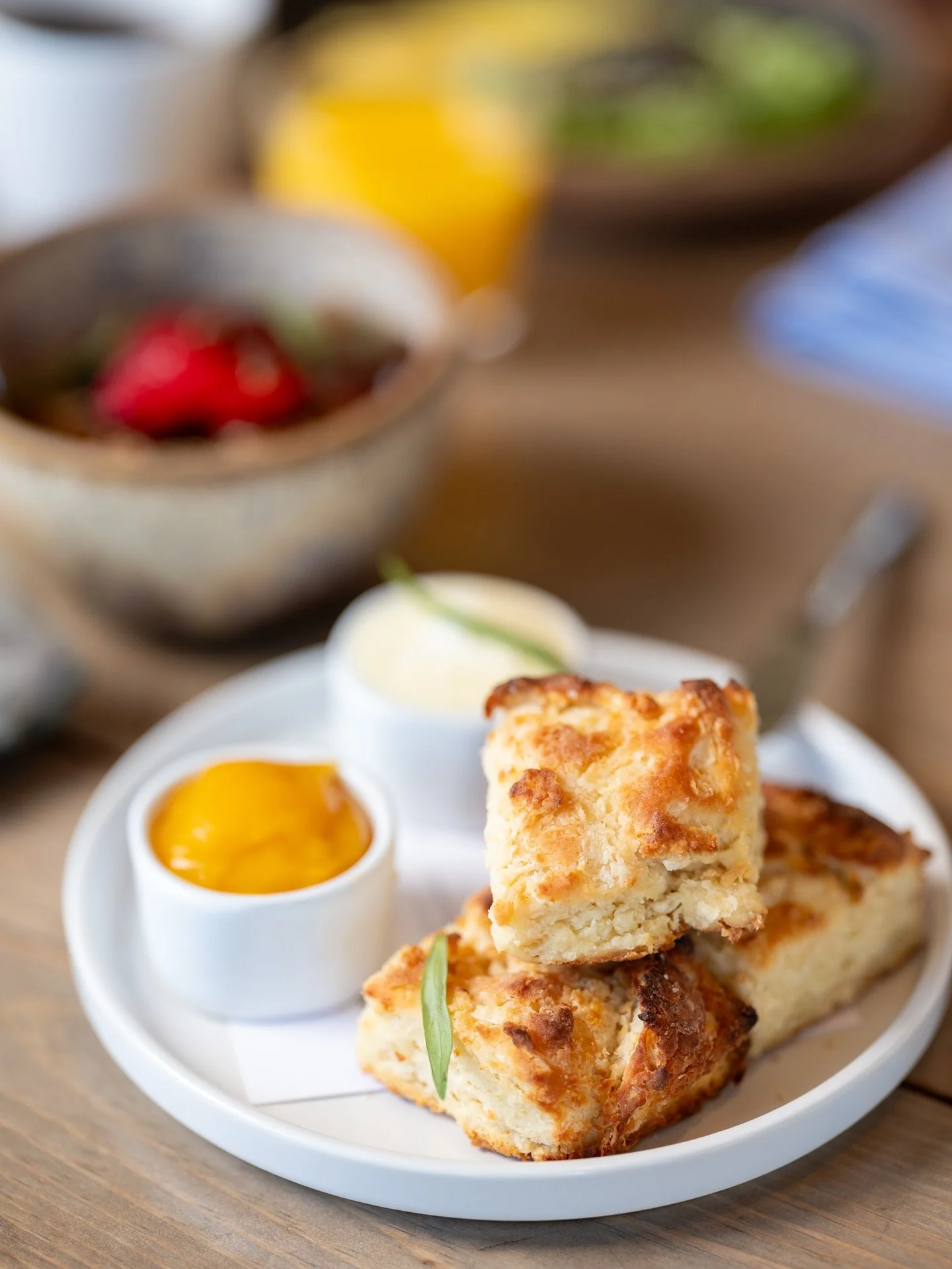 Breakfast is served daily at The Silo Cookhouse from 8am-10am! ☀️ Come join us and try some of our favorite dishes, from the Farmhouse Hash to the Shakshouka to the Breakfast wrap there is something for everyone!

Located just 30min from Asheville wi