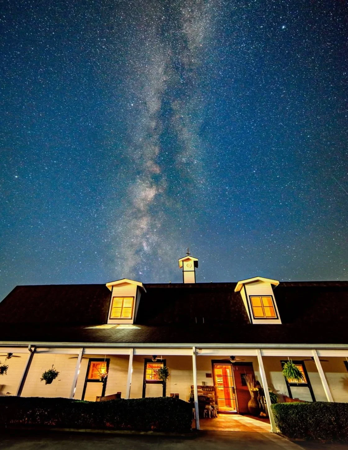 Contemplative Stargazing: Embracing the Dark During the Season of Light