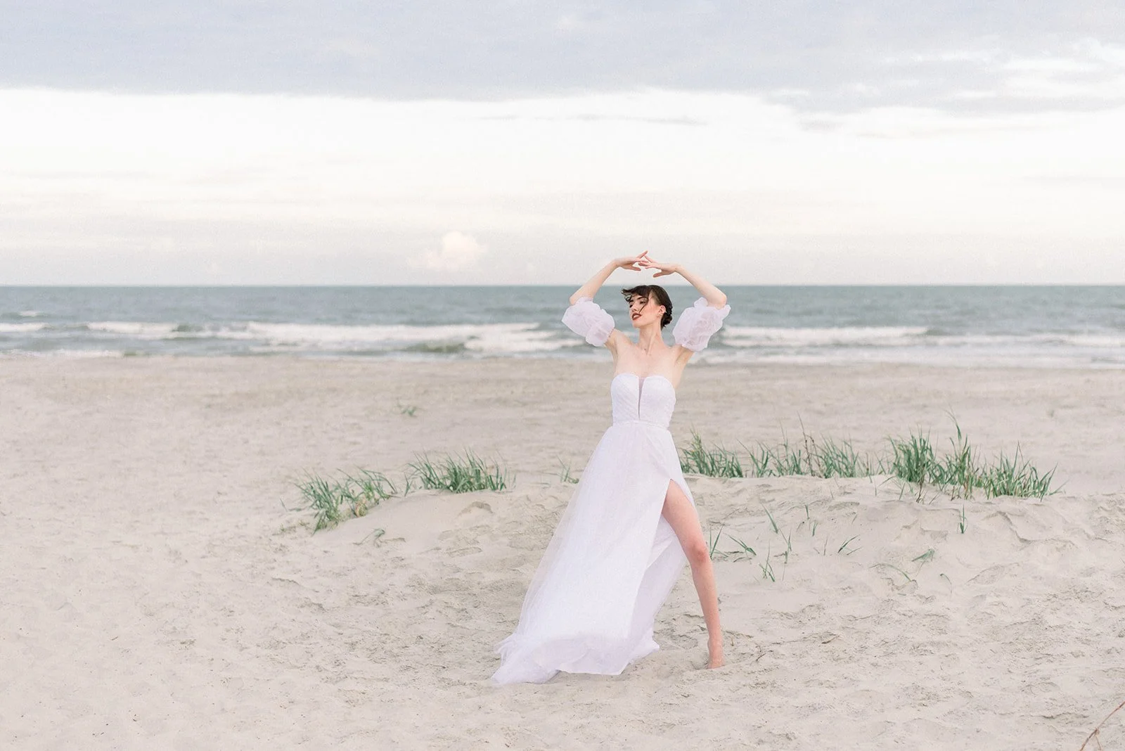 BeachBridal_Emily_KHP (24)_websize.jpg