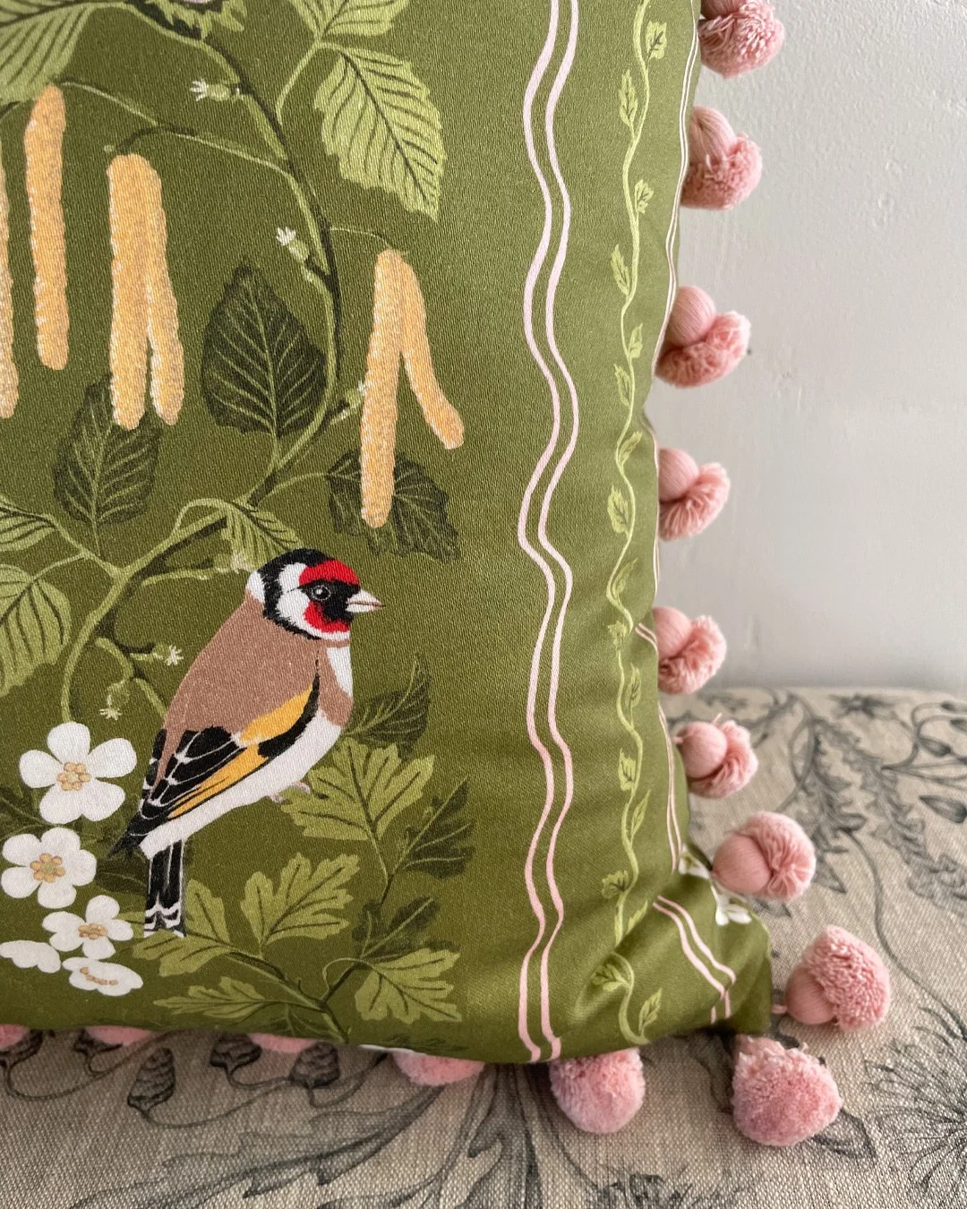 Hedgerows-Cotton-Satin-Cushion-with-Onion-Fringe_Bottom-Corner.jpg