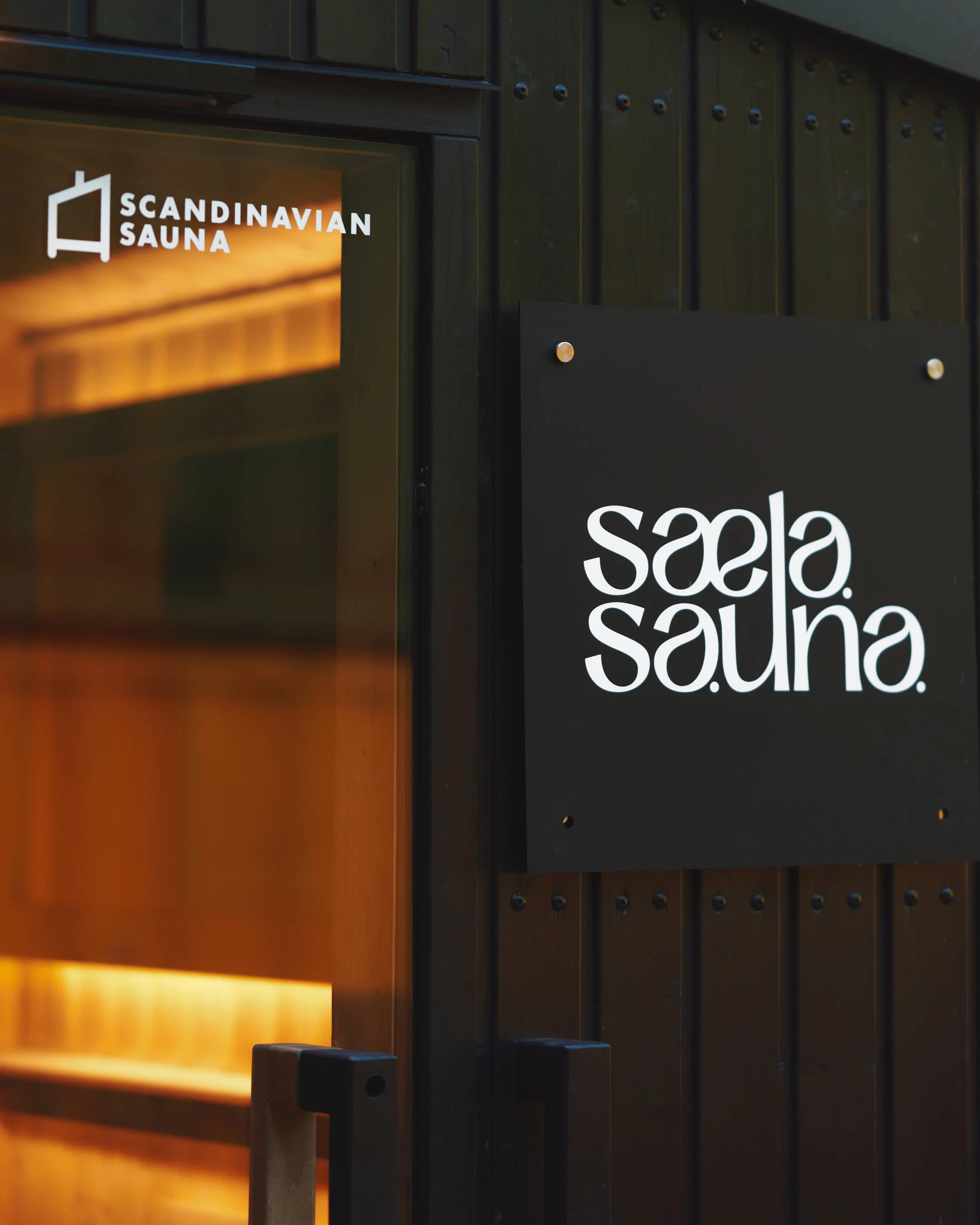saelasauna-commercial-lifestyle-editorial-lukewaddington007.jpg