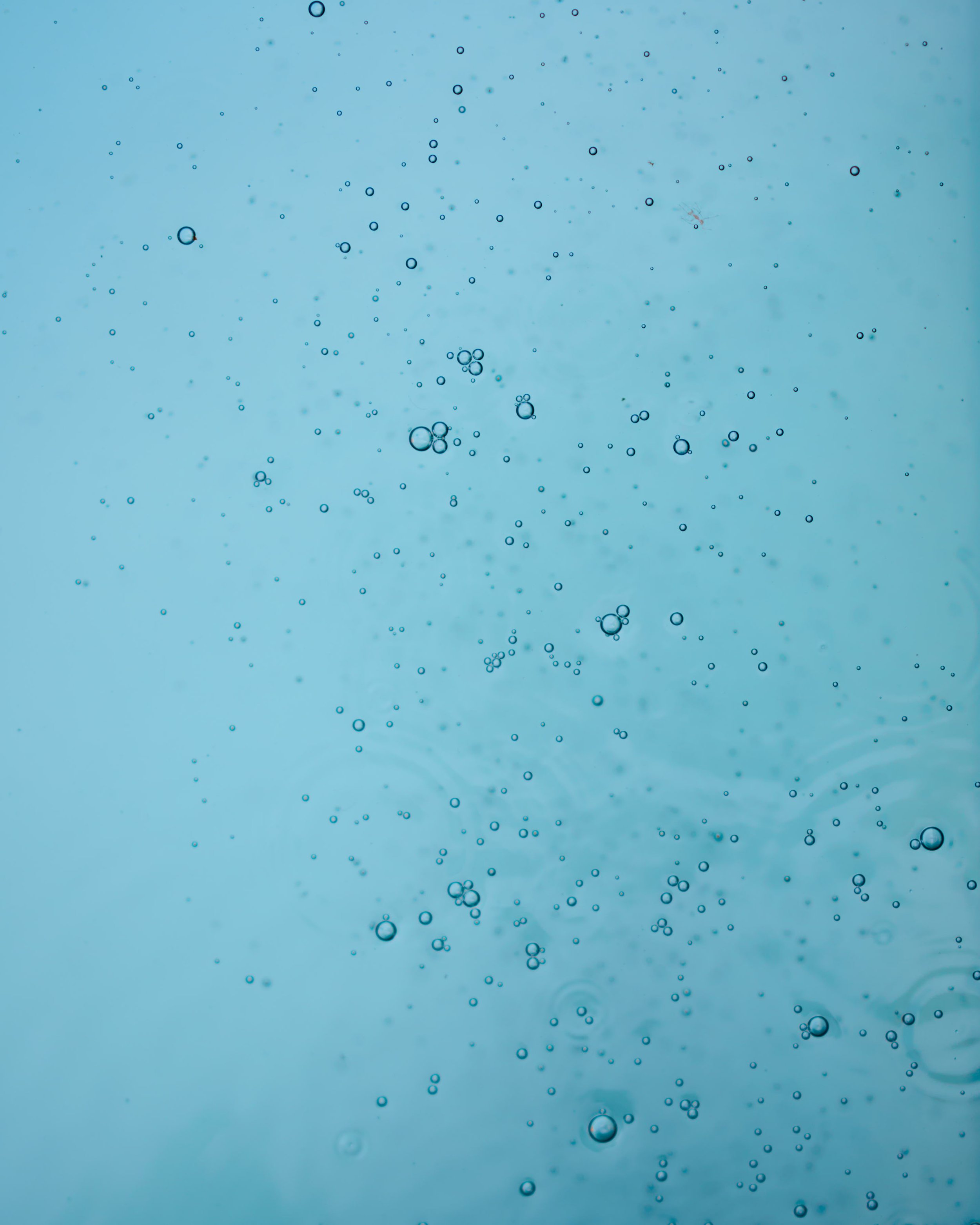Abstract photo for Saela Sauna content photography of blue Bubbles in cold plunge bath