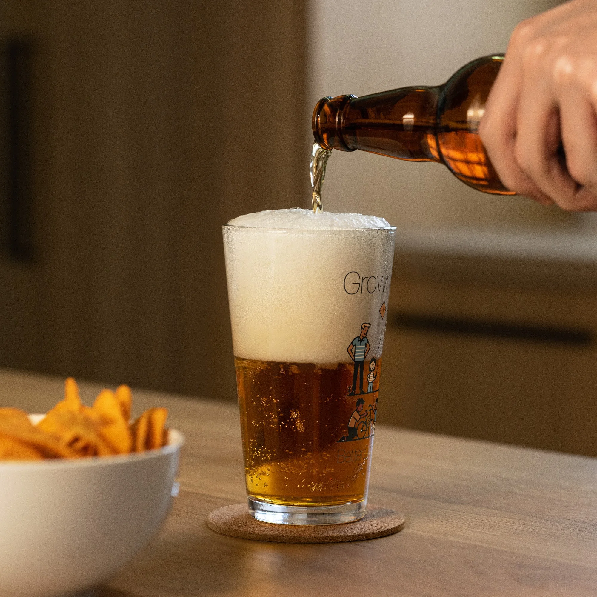 shaker-pint-glass-(16-oz)-16-oz-right-656413f5131c3.jpg