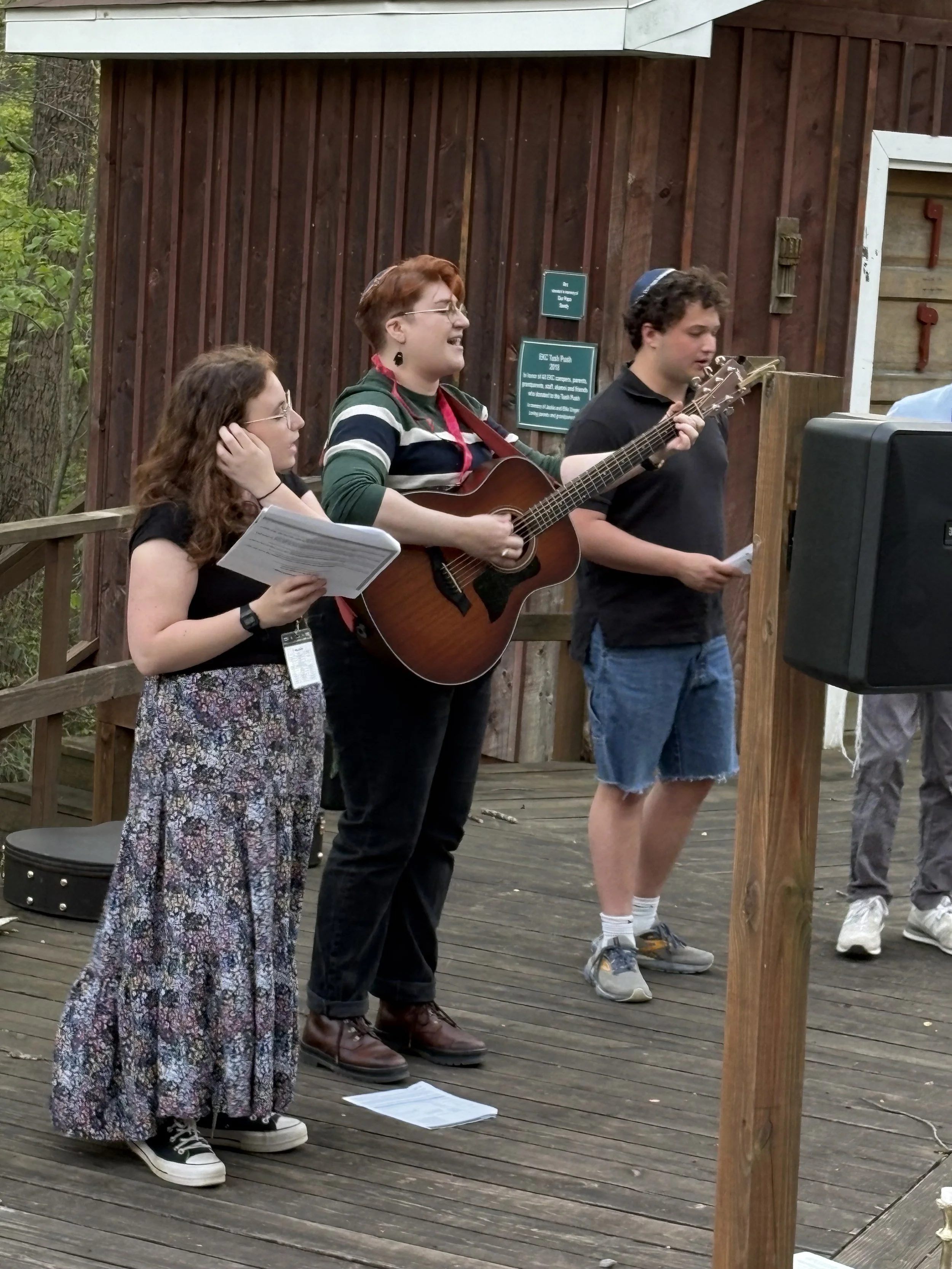 Leading Shabbat services with teen leaders at a BBYO Convention