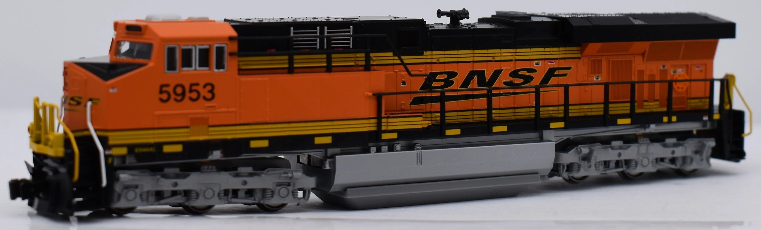 KATO カトー　USA GE ES44AC BNSF GE ES44AC BNSF #5953 (Model Train) - HobbySearch Model Train