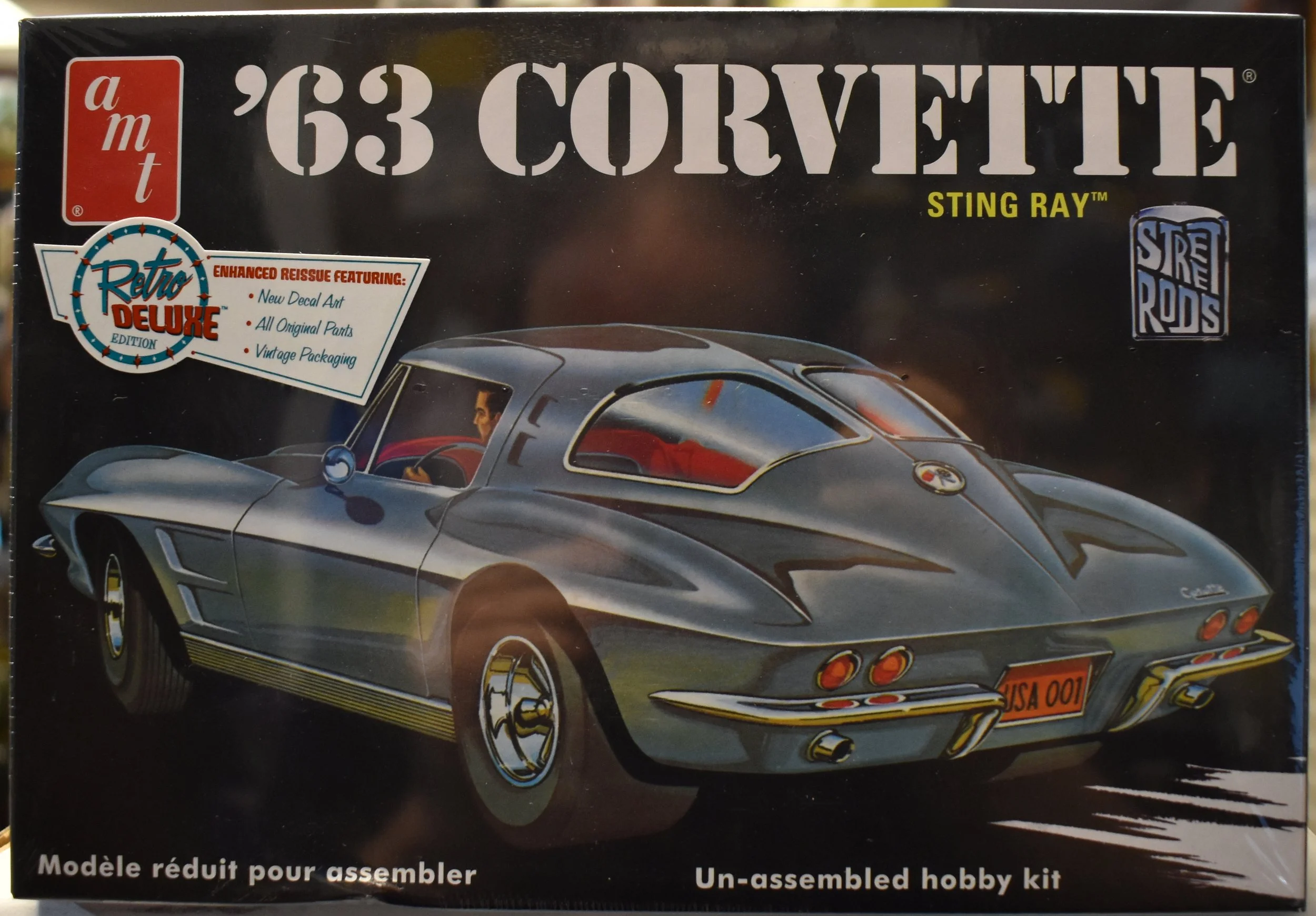 AMT 1/25 1963 Chevy Corvette Split Window Coupe