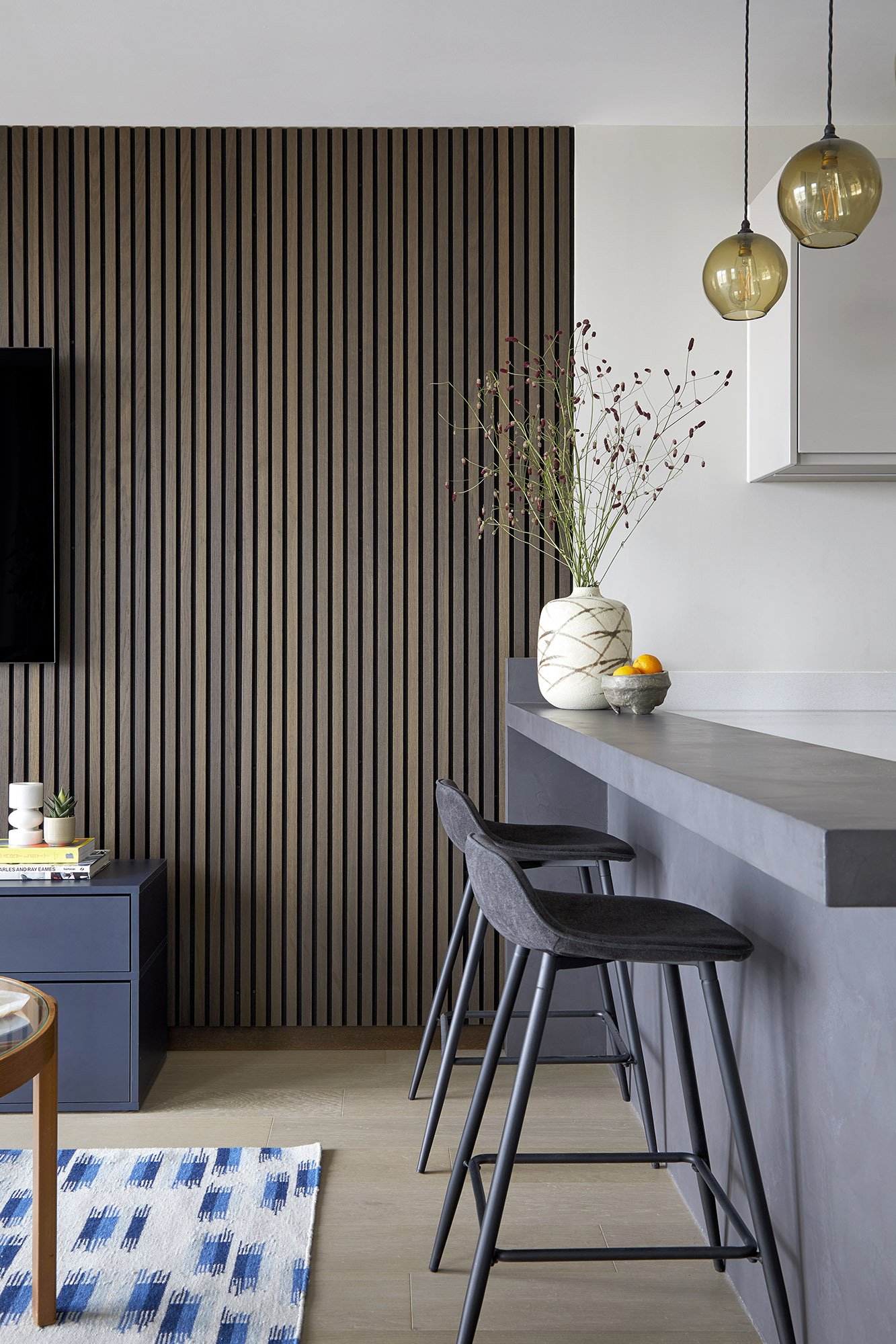 Open_plan_kitchen_victoria_covell_interiors_east_london_flat.jpg