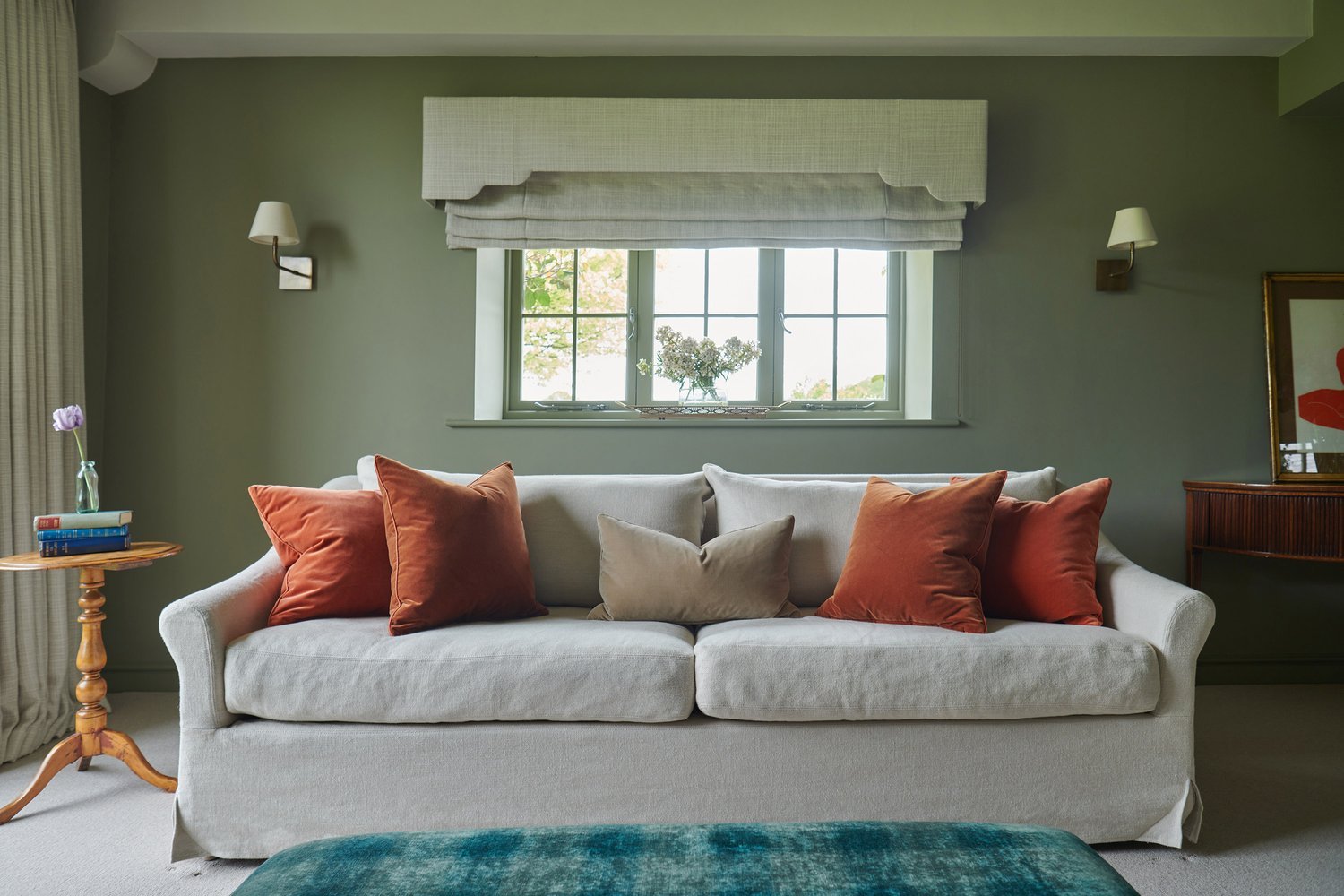 Living_room_bespoke_roman_blinds_victoria_covell_interiors_brattleby_project.jpg