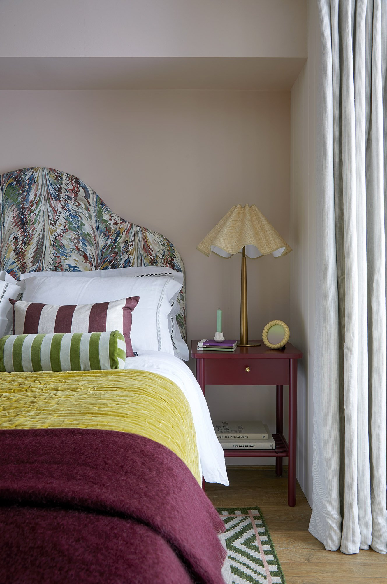 Bespoke_headboard_victoria_covell_interiors__Islington_flat_project.jpg
