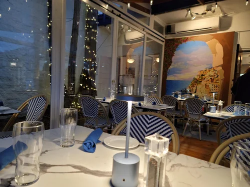 Cafe Med Eugene, italian restaurant in Eugene, photo 2 of 7