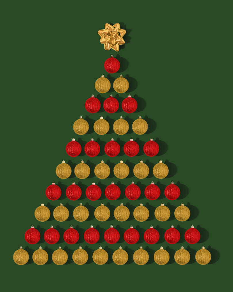 Whether you’re a small business owner, influencer, or content creator, these holiday-themed Canva photo templates from Shamblen Studios will help you shine bright this holiday season.