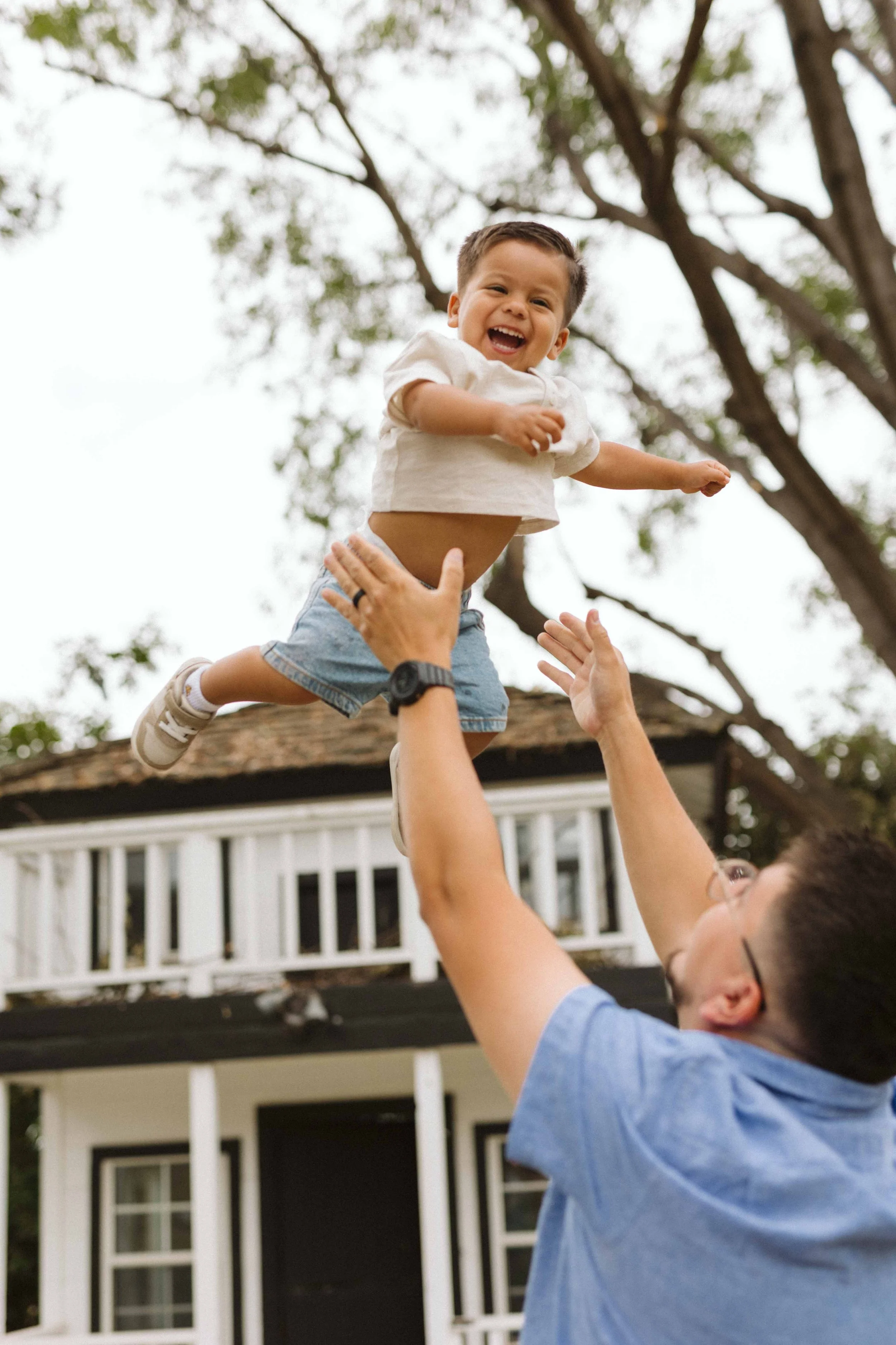 june-minis_2026_garcia_family-13.jpg