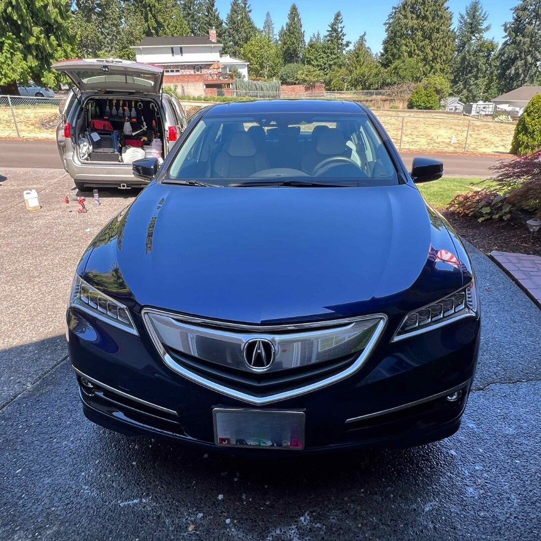 Give your car the pampering it deserves. Squeegee Detail is here to make your vehicle shine! Book now and show your ride some love.
Call or text us at 971-895-2003 to secure your spot! 📞💦✨💪

#carcare #mobiledetailing #cardetailing #portland