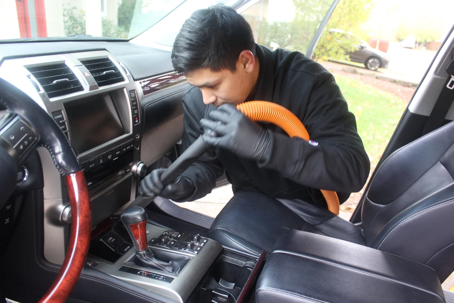 Car detailing portland Auto detailing portland Squeegee