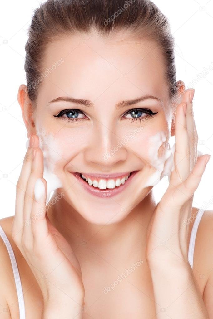 A Morning Skincare Routine - in 5 steps