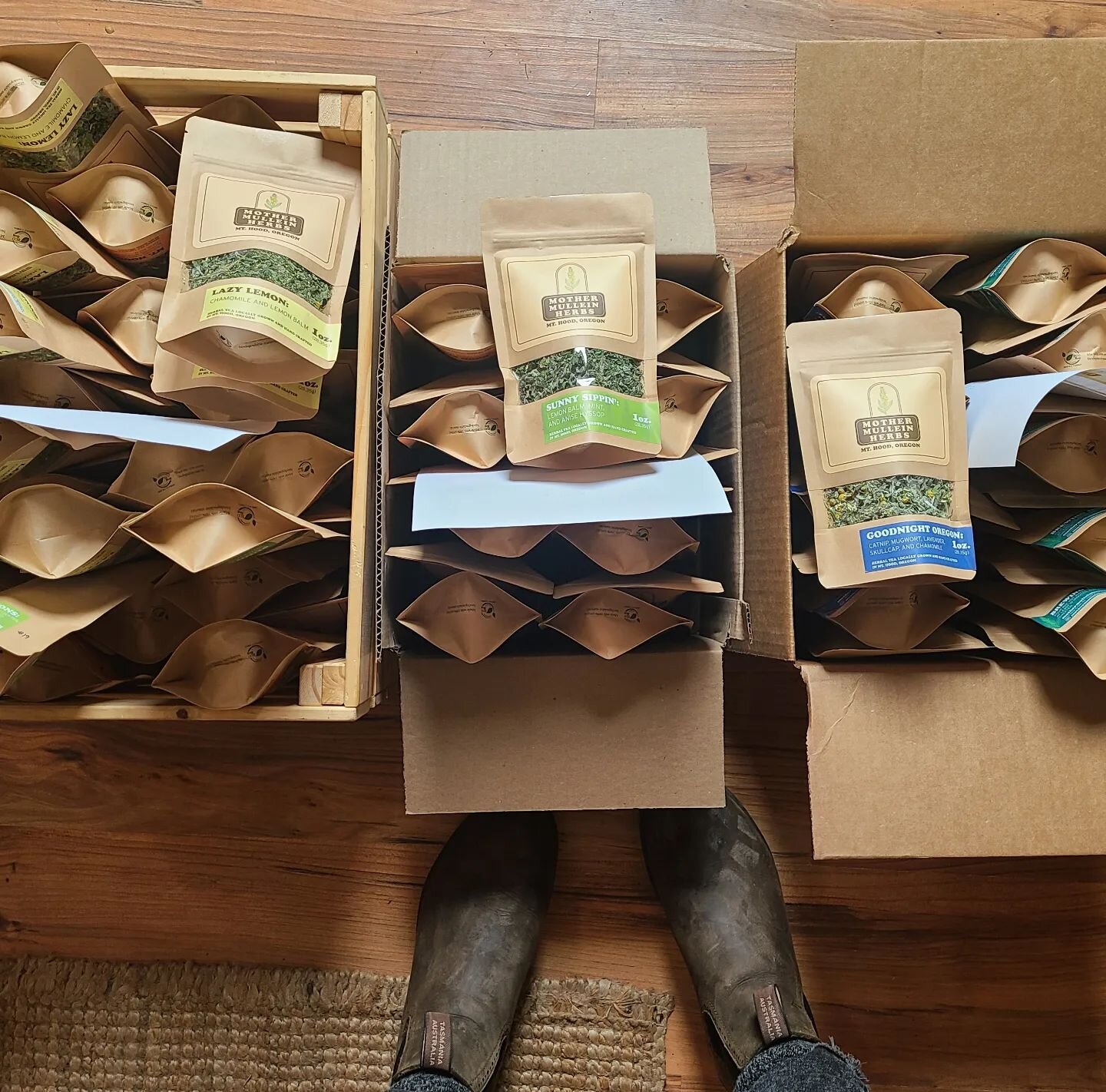 Lots of herbs headed out to our community today!
Thank you to everyone who has supported our small business so far. We are truly grateful for every single order. Keep drinking tea and using our herbs ❤️

#mothermulleinherbs 
#supportlocalbusiness 
#s