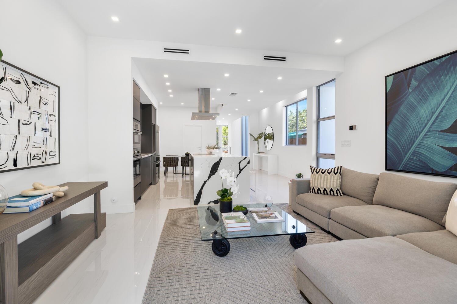 1010 SW 22nd St UNIT 1 Miami-large-021-013-2J9A4502-1500x1000-72dpi.jpg
