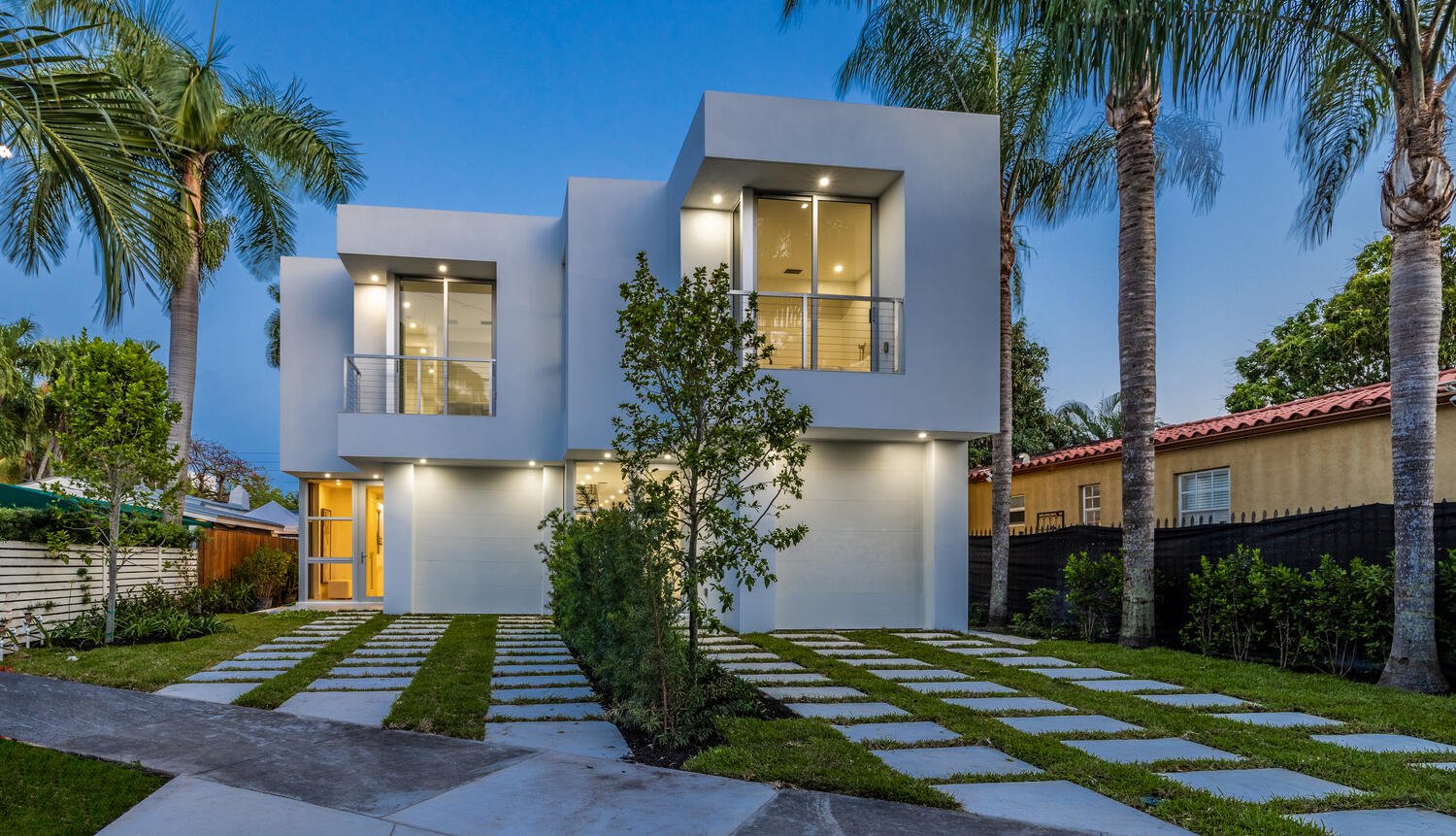 1010 SW 22nd St UNIT 1 Miami-large-005-048-2J9A4725HDREdit-1500x862-72dpi.jpg