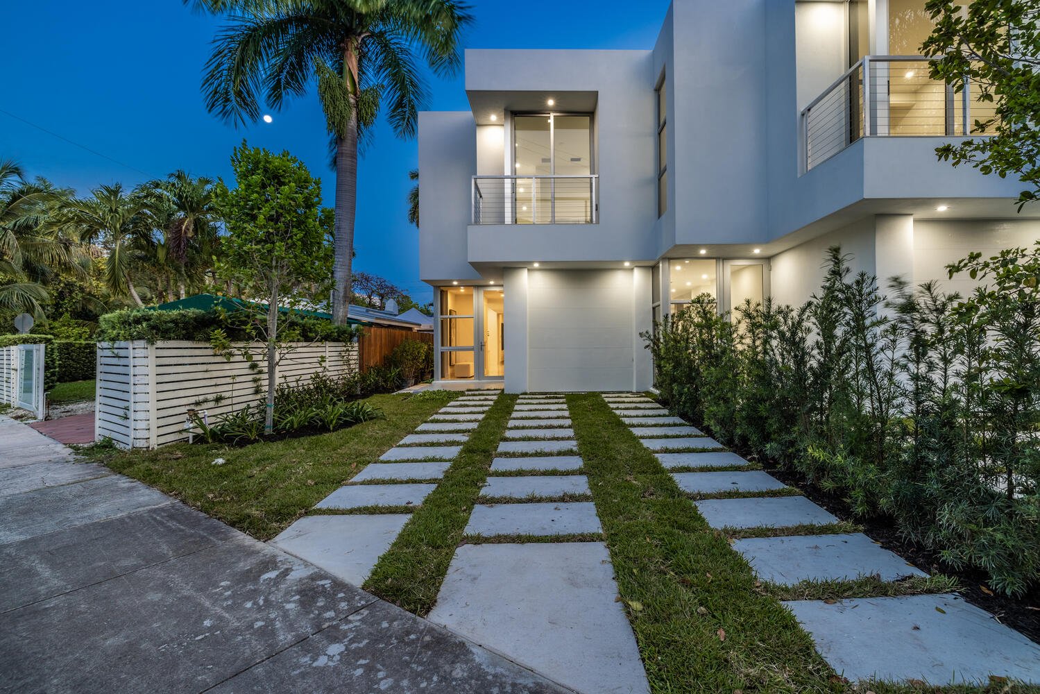 1010 SW 22nd St UNIT 1 Miami-large-006-059-2J9A4731HDR-1500x1000-72dpi.jpg