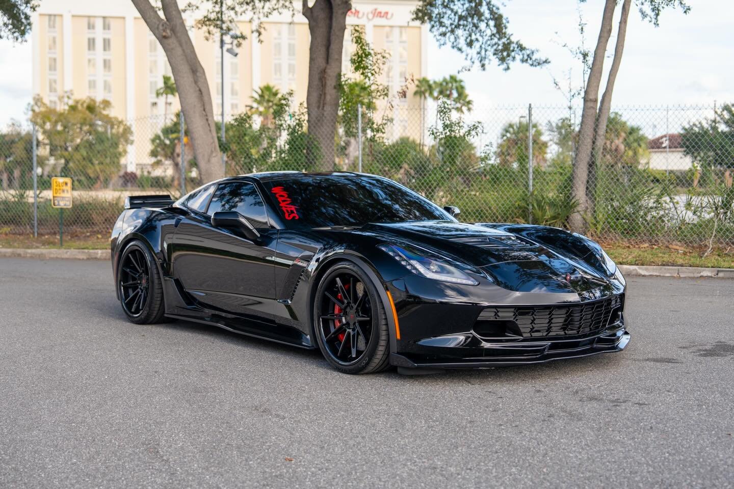 Carrousel of what&rsquo;s left the shop this month 🎄🐺🔥

Stay tuned for more, month aint over yet 😏

#busy #cars #fyp #ppf #vinyl