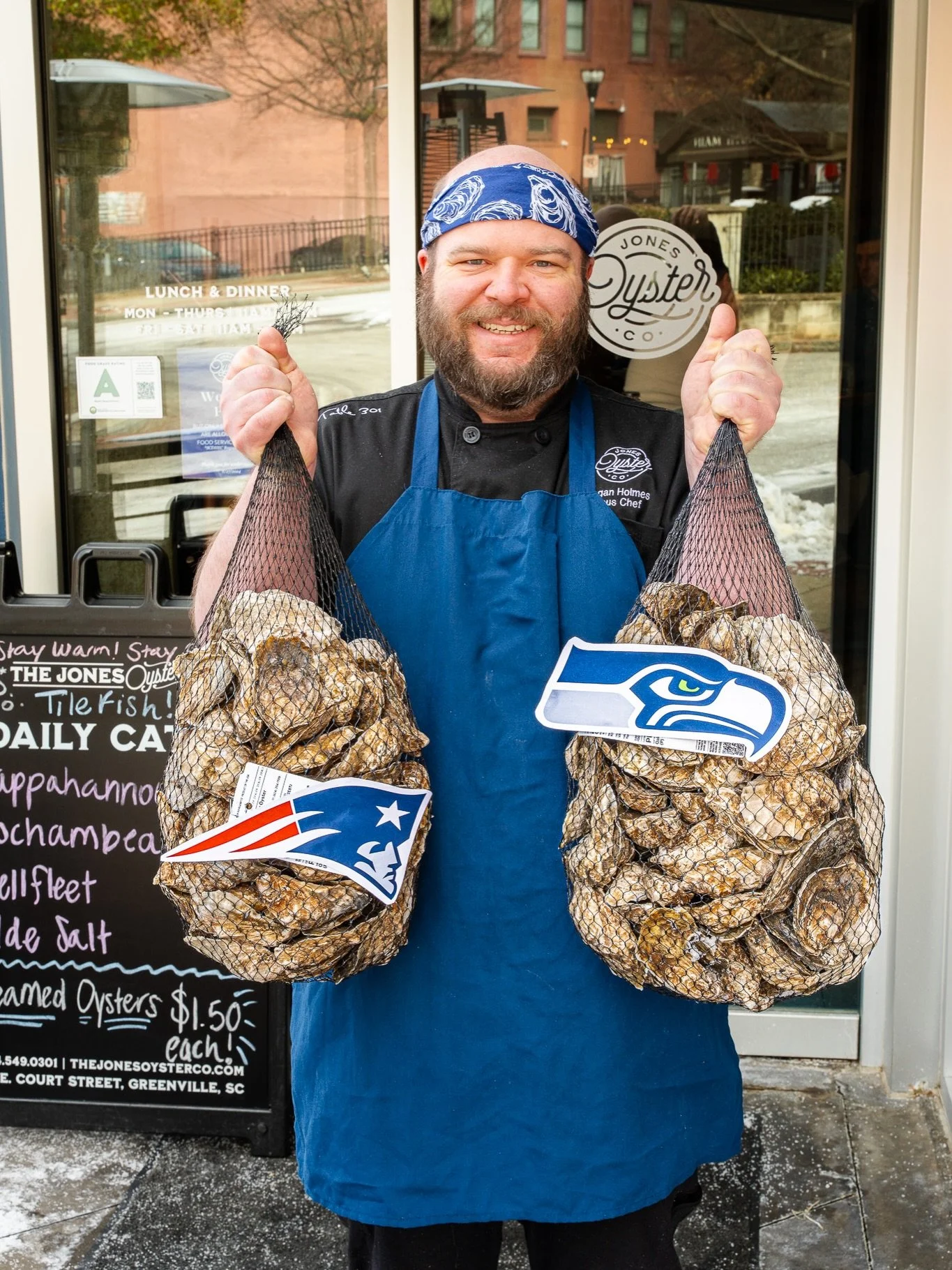 OYSTER BAGS AVAILABLE ALL WEEK LONG!&nbsp;🦪 100 fresh oysters per bag, perfect for an oyster roast, on the grill, or enjoyed raw at home! 🔥 Steam them, grill them, slurp them&hellip; your oyster night, your way!

🏈 Make your party extra special t