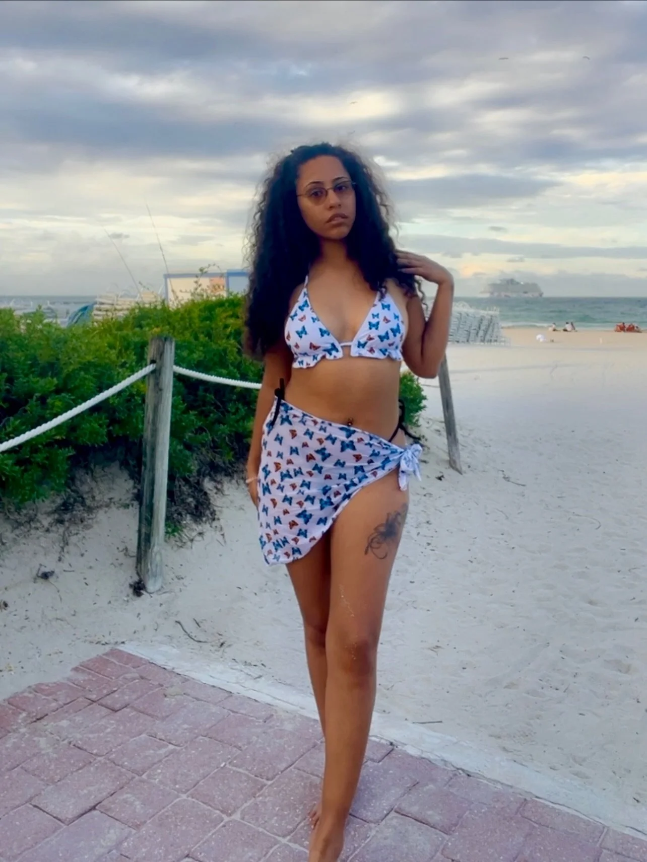 Siempre la mas nunca la menos y jamas mas o menos 

Find my bikini on my Amazon storefront 🔗