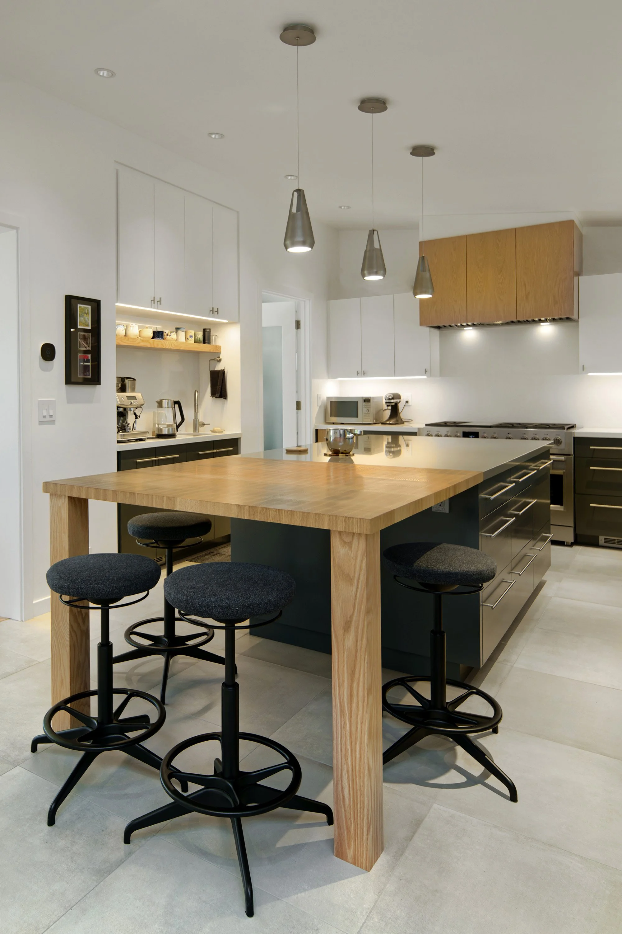 A7R03570_10518 Phil Place Med Res.jpg