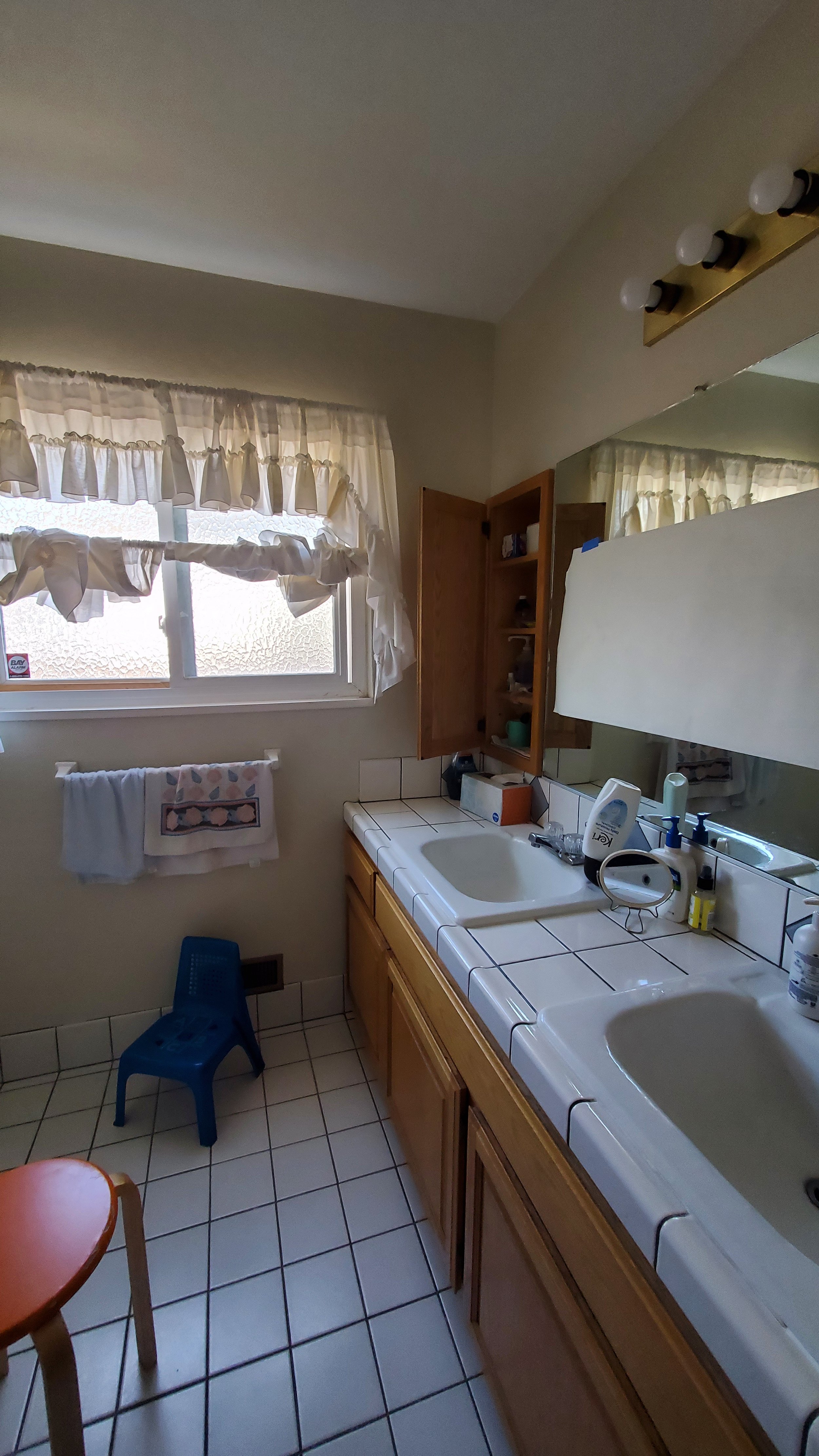 Original 1962 Bathroom