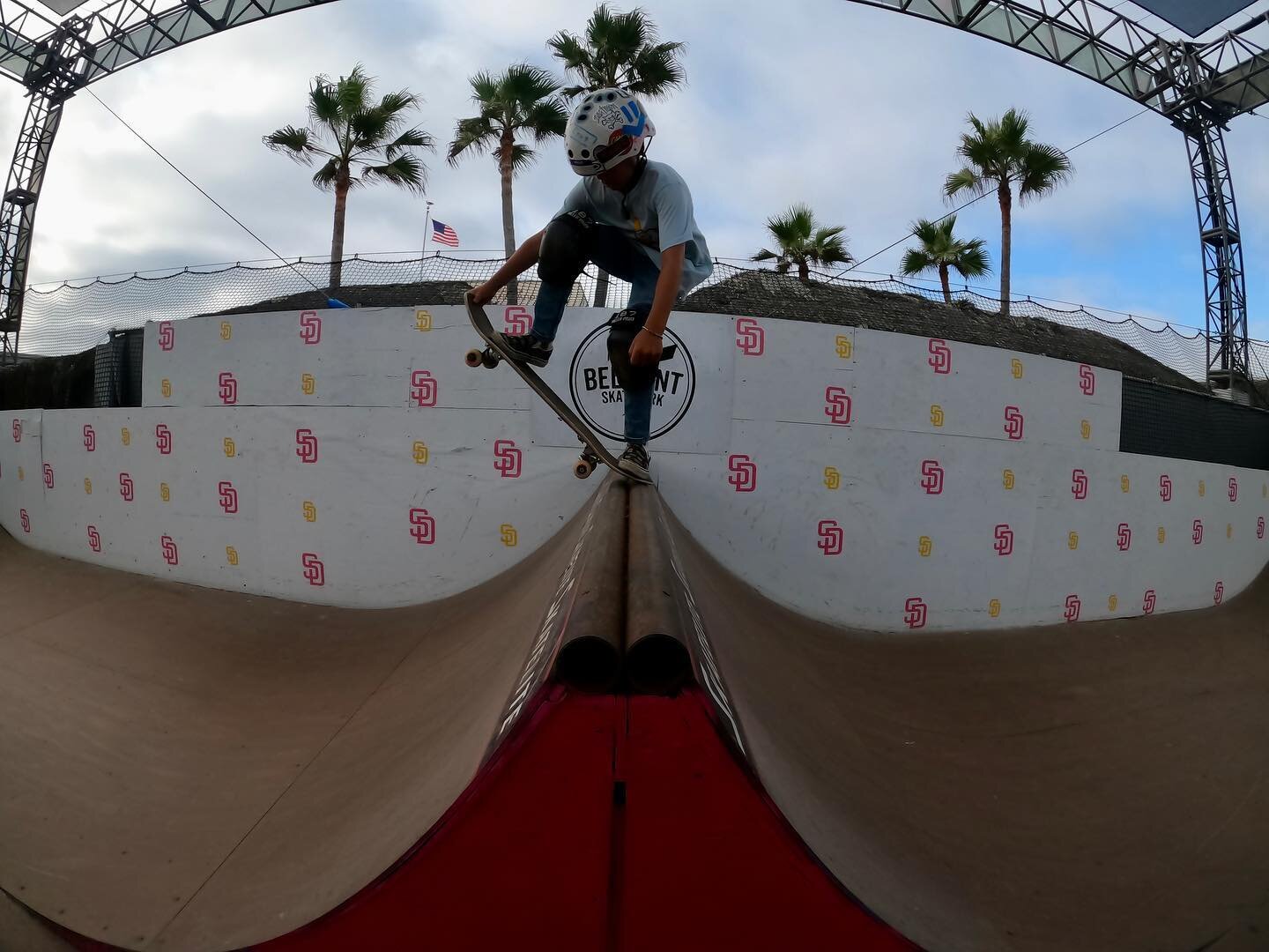 Another great day with some great kids. We started the day at the skate park and finished with some in water surf instructions that turned into an expression session. 

Ask about our full service package to get personalized surf instruction.

#nannie