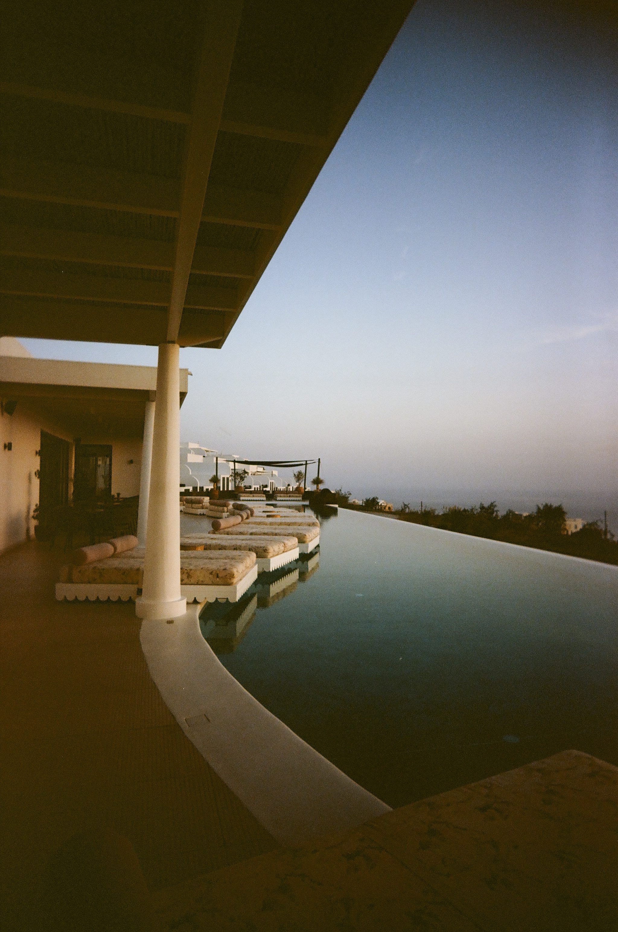 Greece-000144320002.png