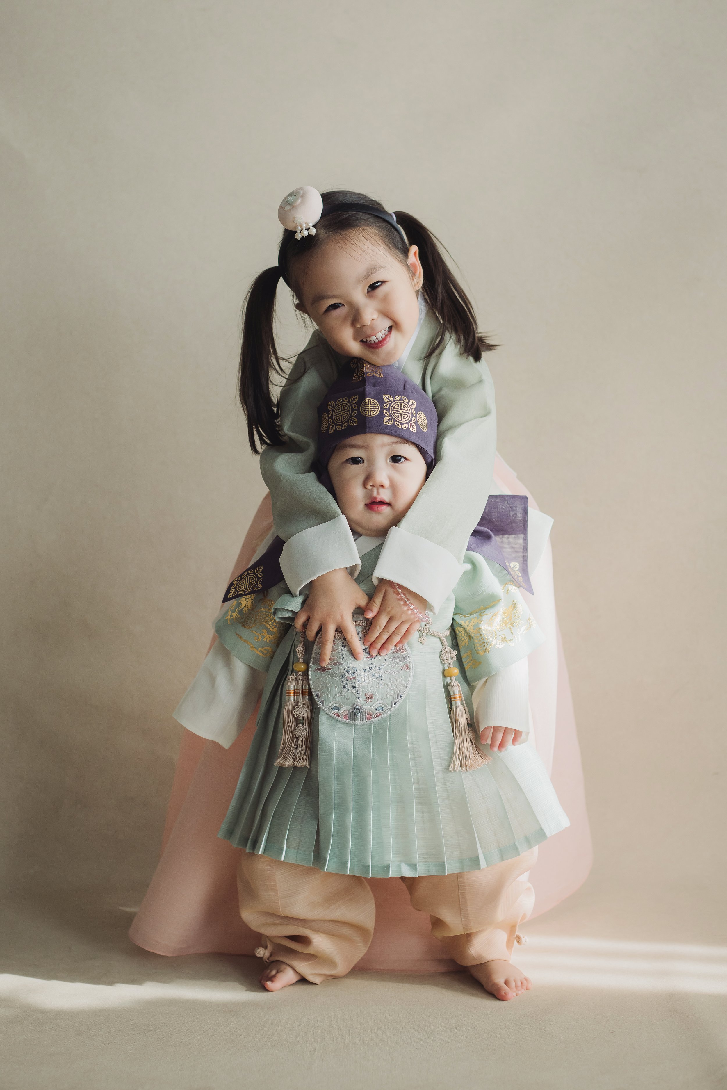 js-studio-dohl-emilychoi-28.jpg