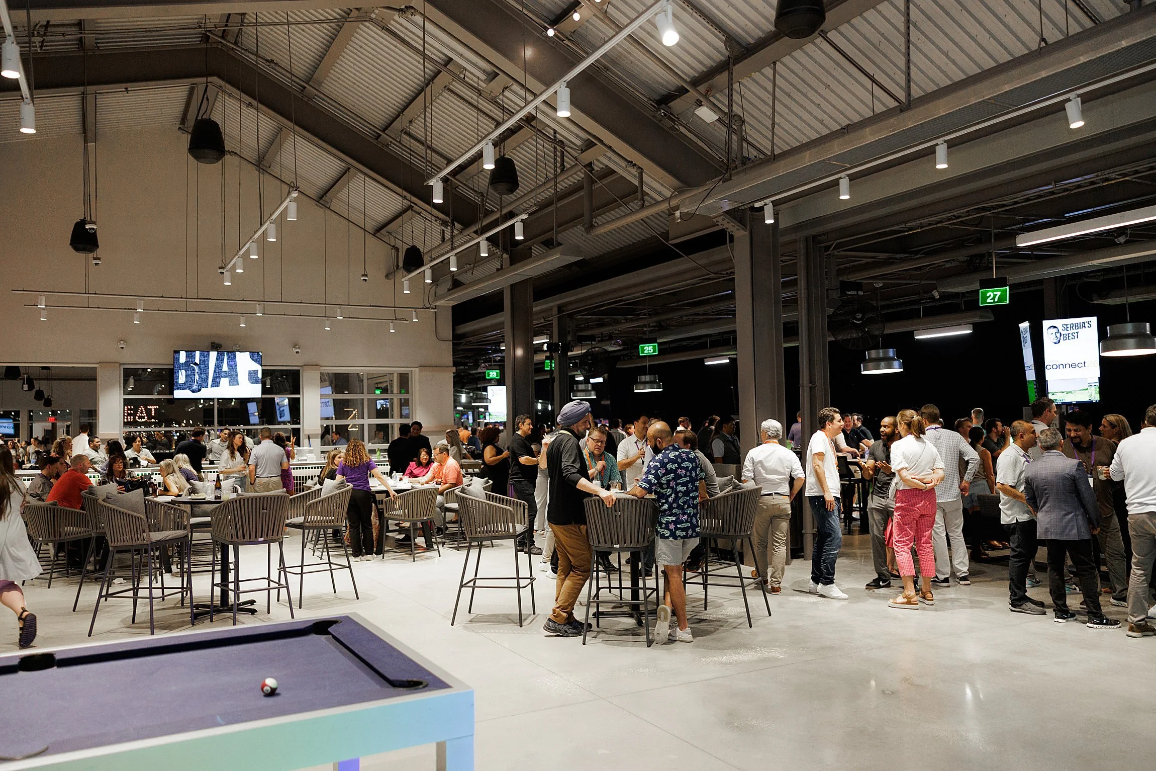 orlando-corporate-party-event-photographer-top-golf-eagles-edge-omni-champions-gate_0710.jpg