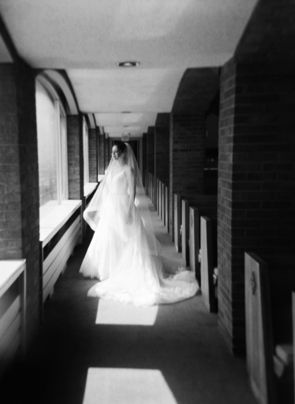 Elizabeth-Holga.jpg