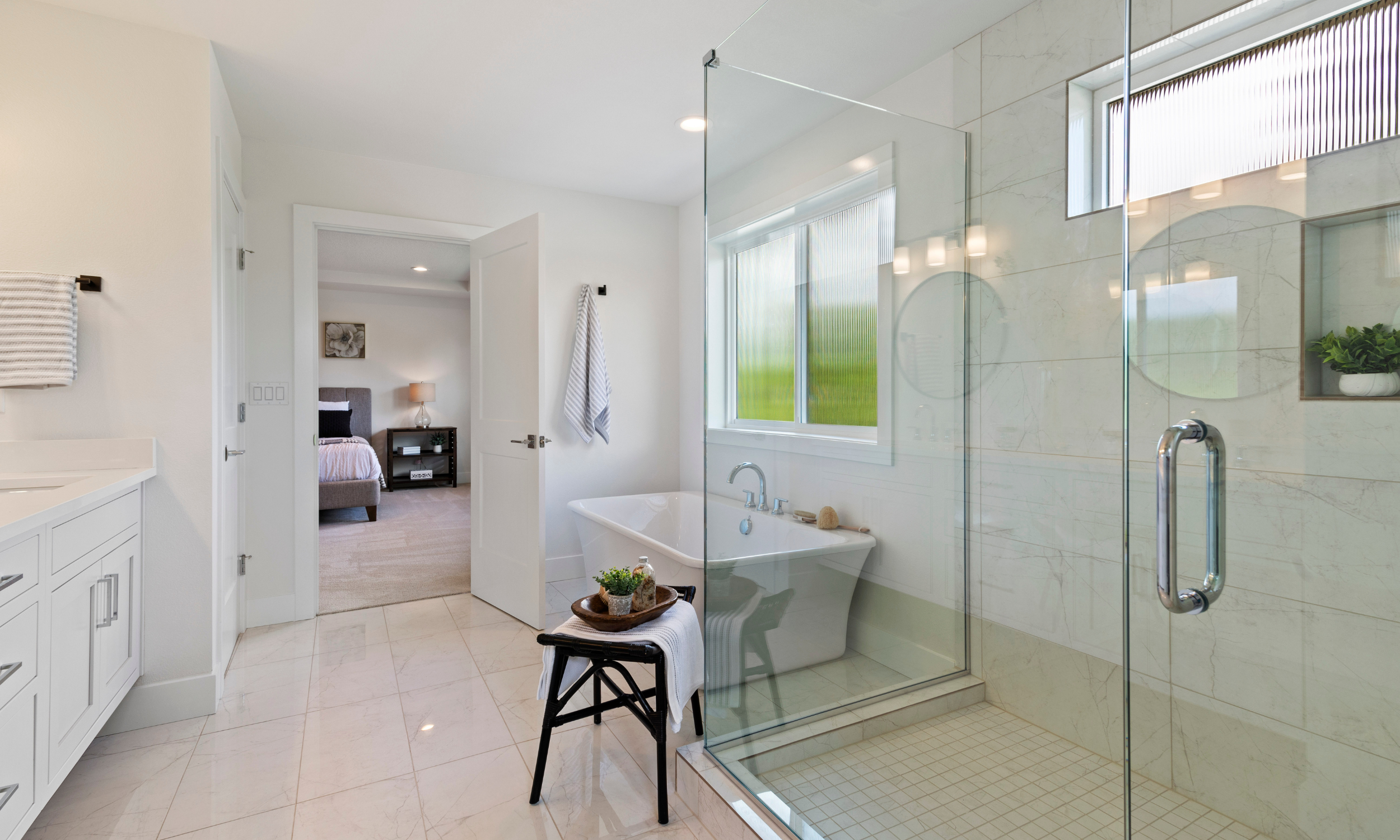 Walk in shower and bath tub in master bathroom