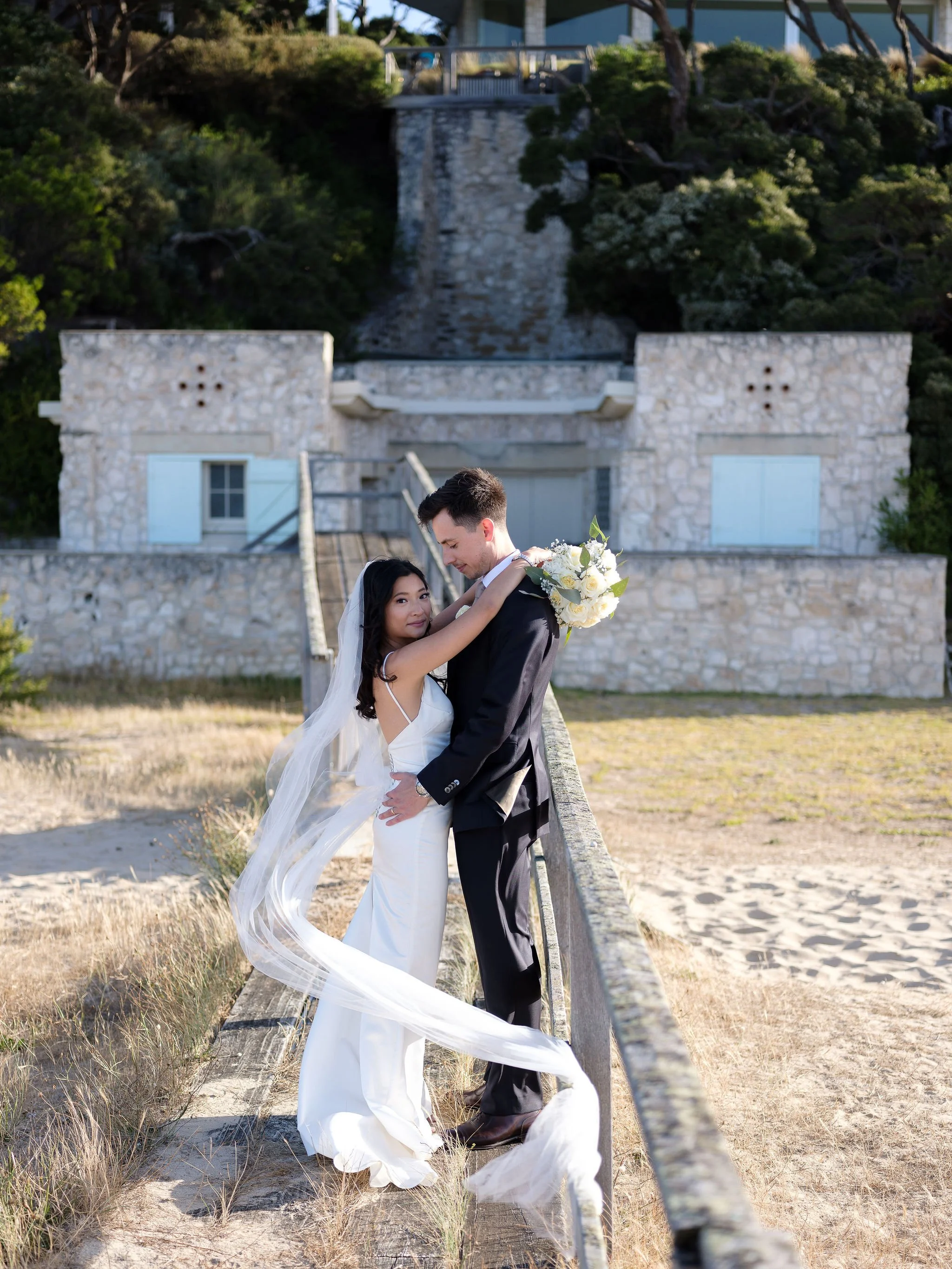 All smiles Sorrento wedding of Tracey and Jay