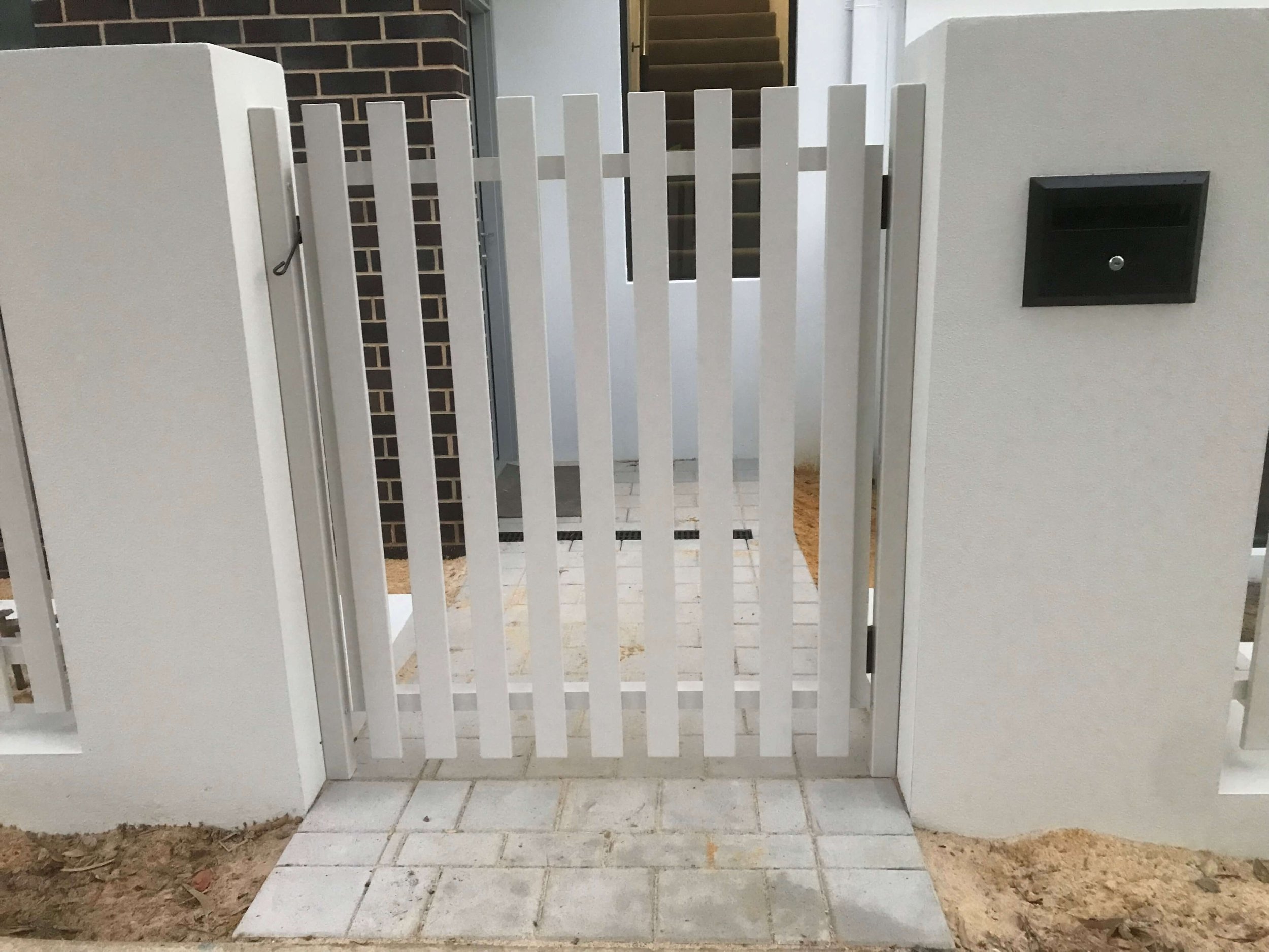 vertical-gate-perth.jpg