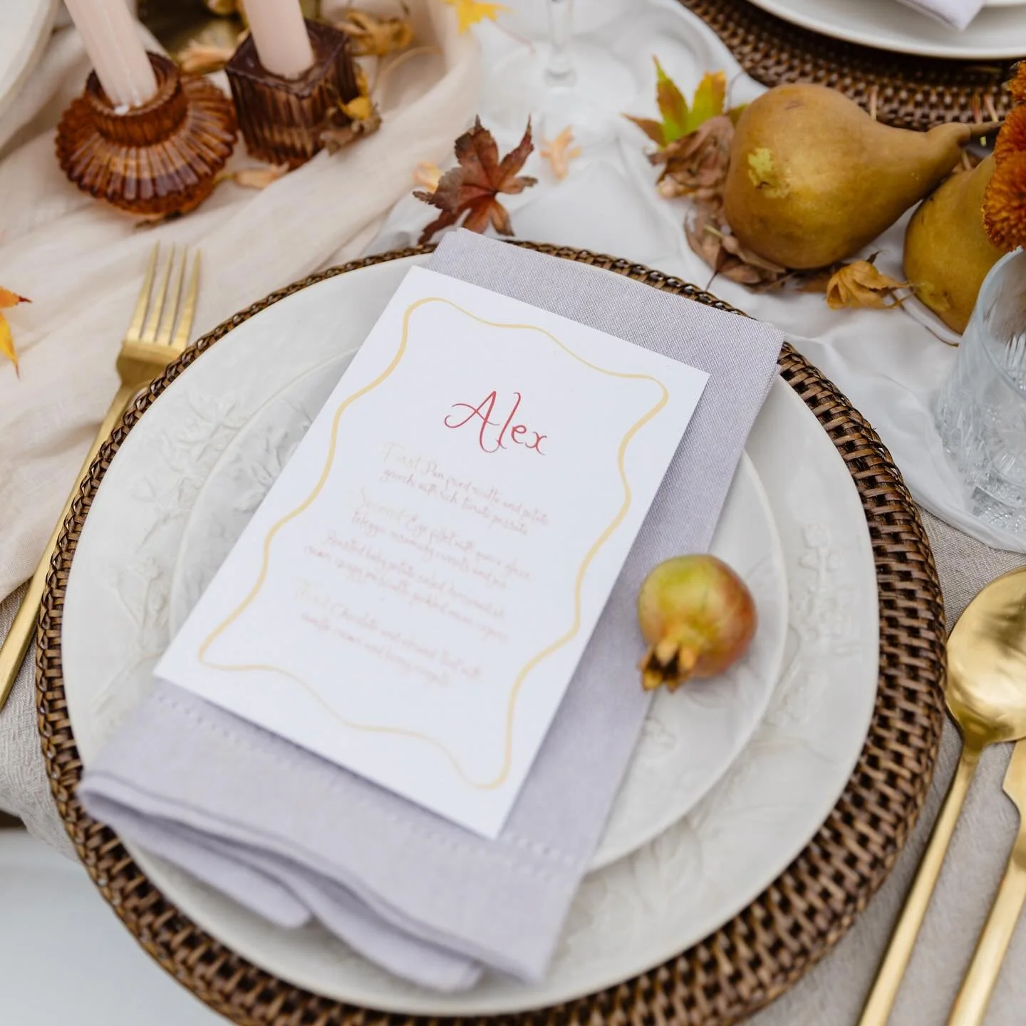 Adding a little warmth to the wedding feast with handwritten fonts and fresh, summer colours ☀️

Event: @culturehitch
Venue: @chateau_dore
Photography: @abbeytattphotography
Videographer: @daisyandpineweddings
Floristry + styling: @pemberleyofmalmsbu