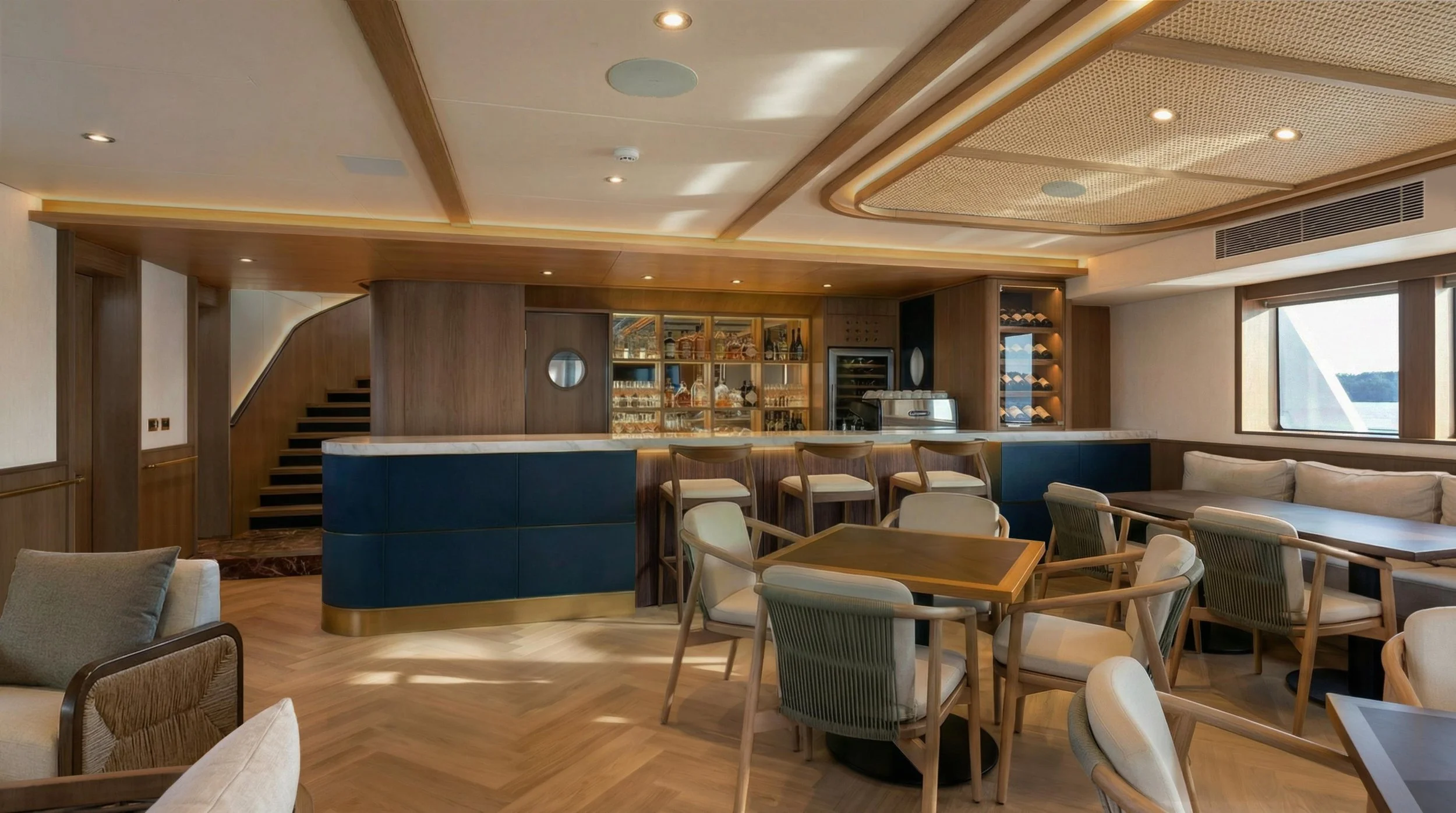 Kailana Premier Main Deck Dining