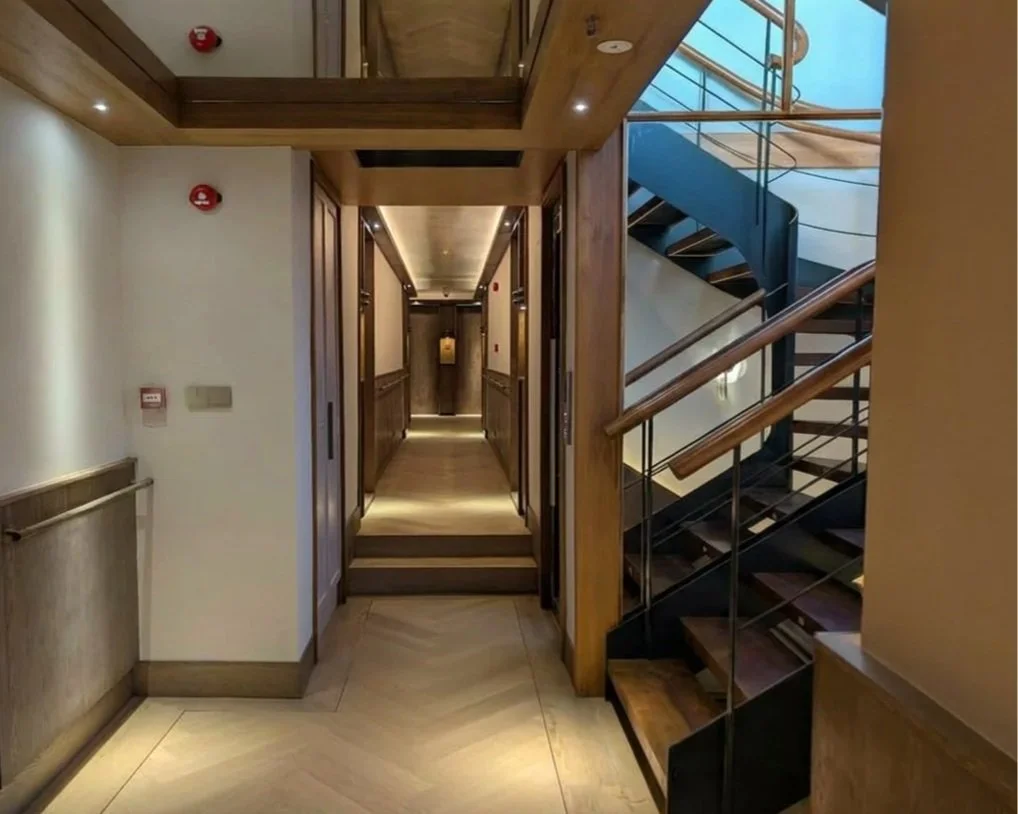 Kailana Premier Upper Deck Corridor