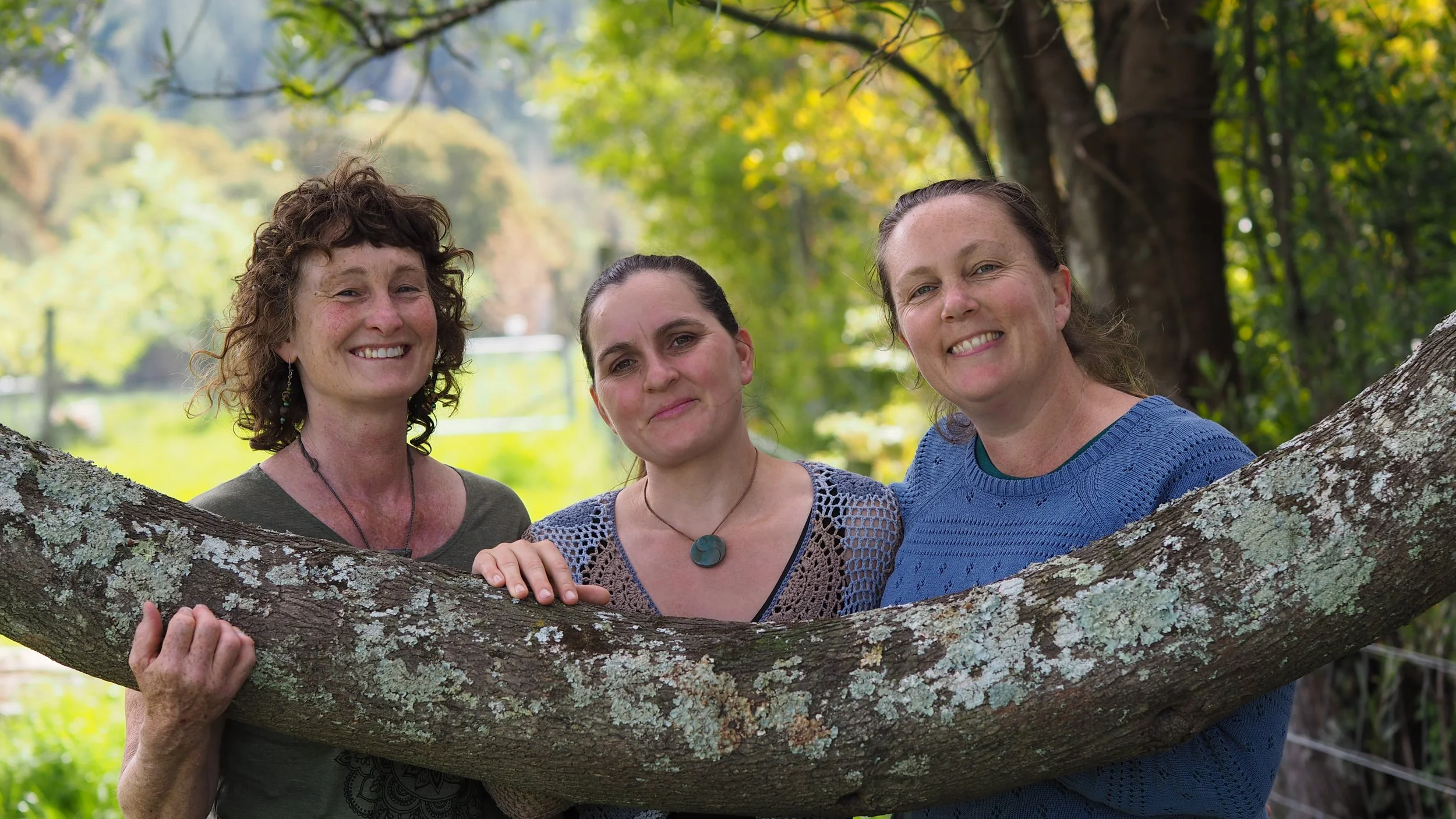 motueka doula team group photo, jenni, joana and vanessa