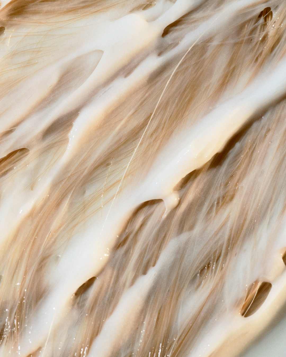 Keratin vs Collagen: Which Ingredient Makes More Sense for Modern Hair Care?