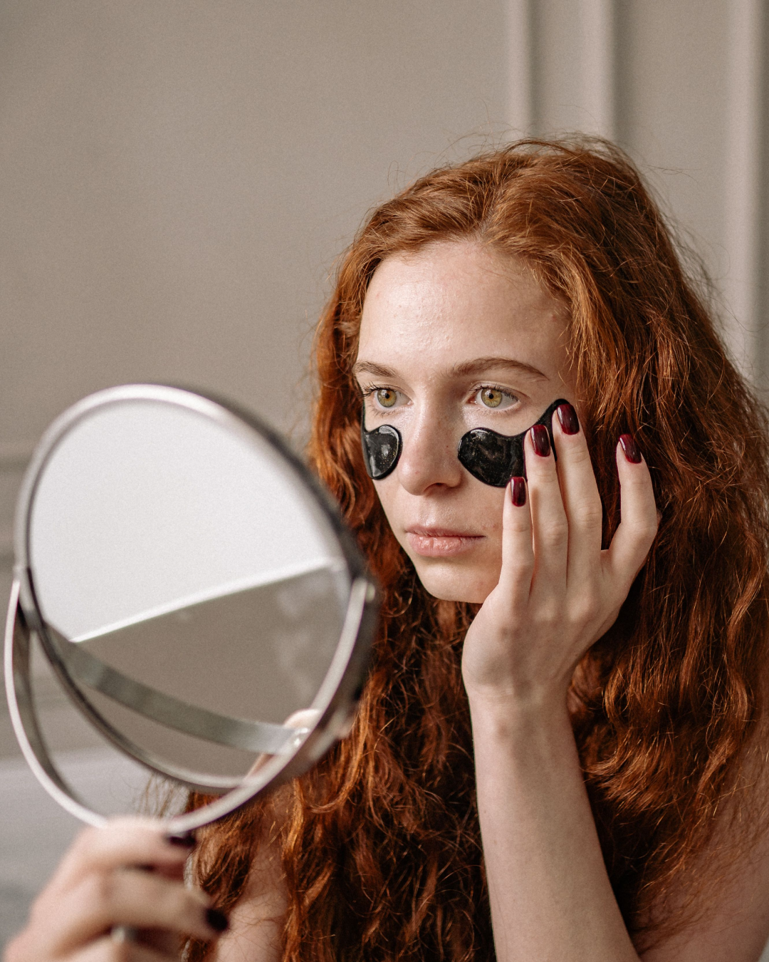 Do Under Eye Patches Work? Here's What They Can (And Can't) Do